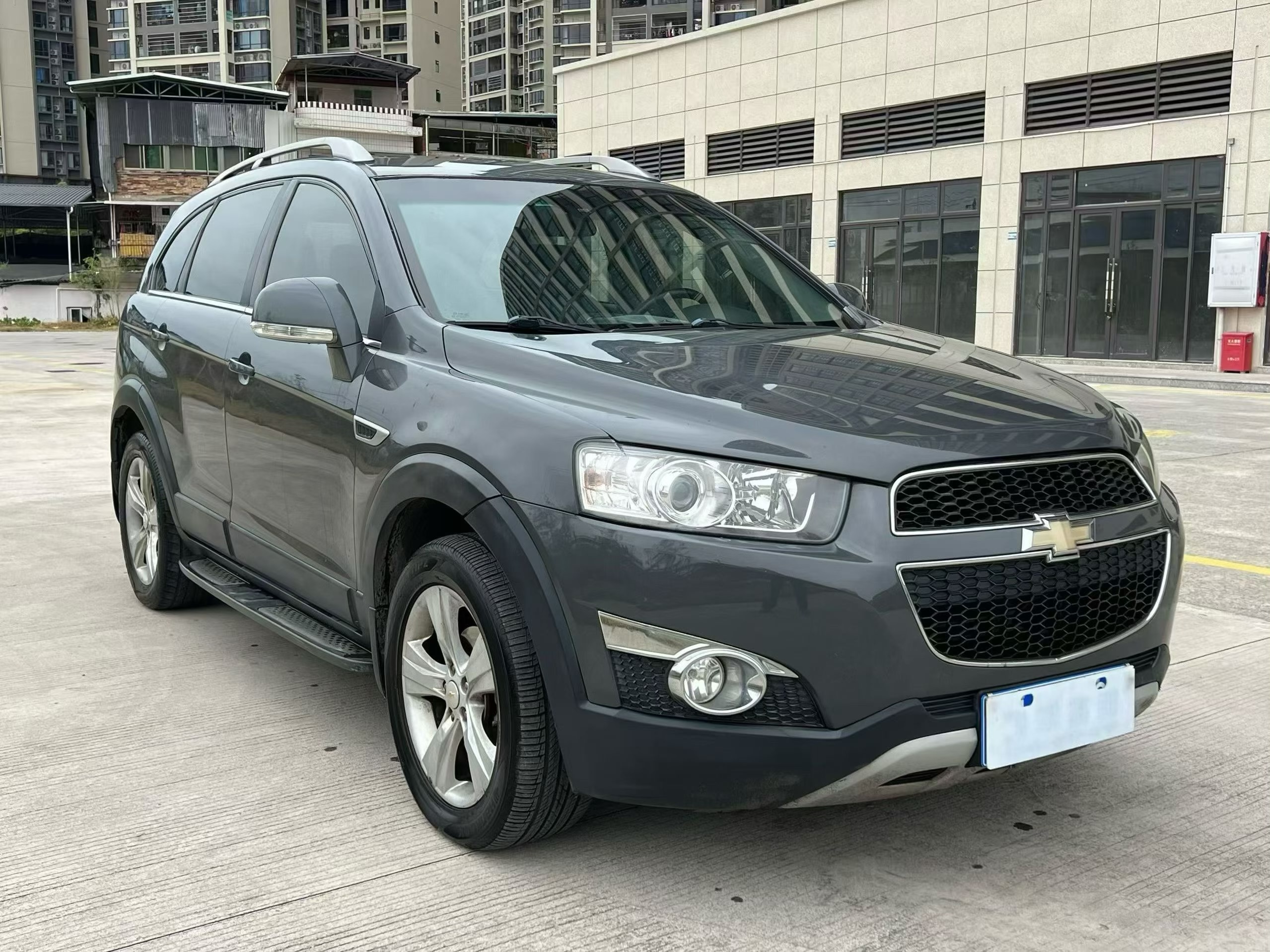 Chevrolet Captiva (Imported) 2012 car image #9