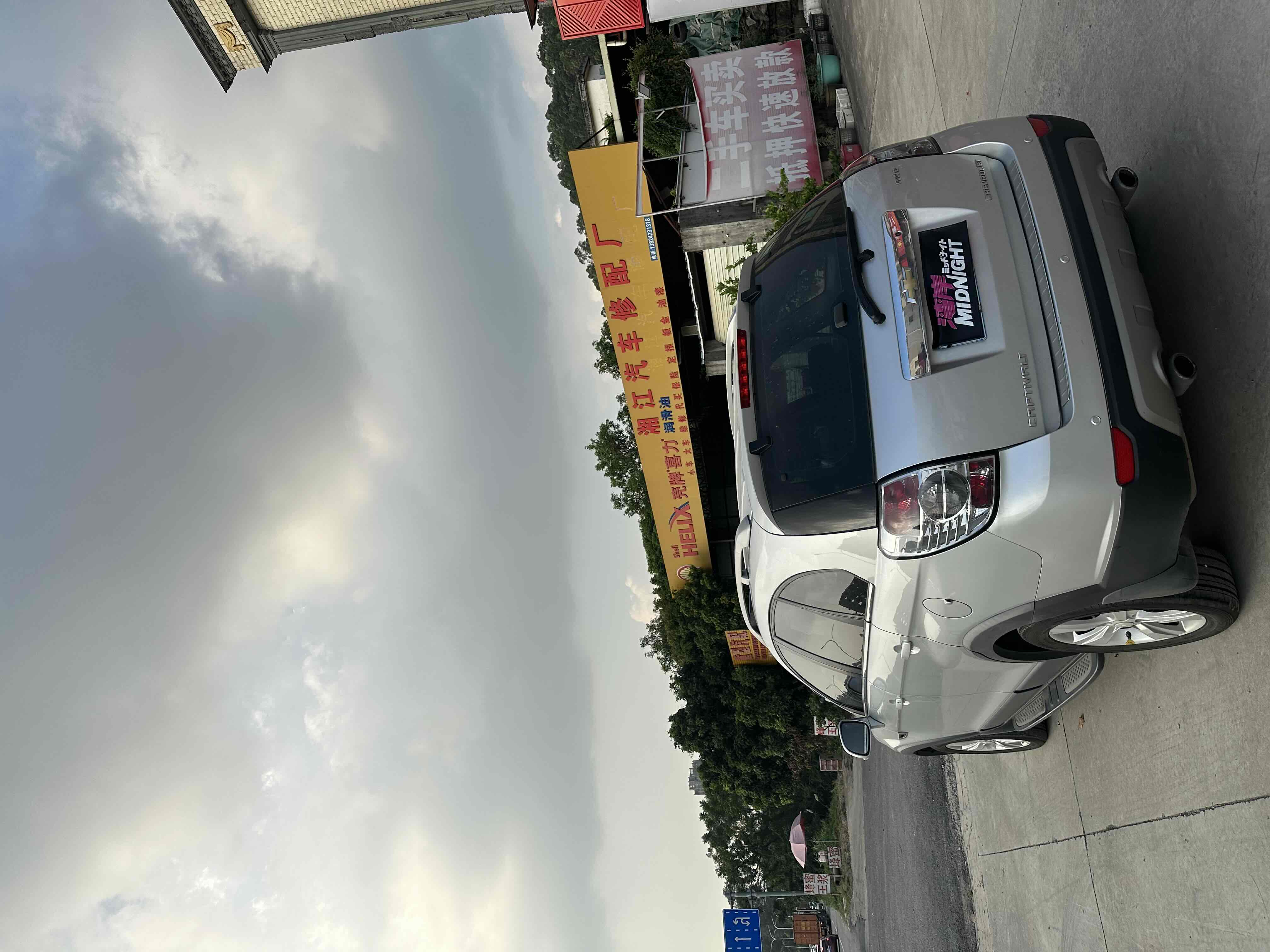 Chevrolet Captiva (Imported) 2011 car image #9