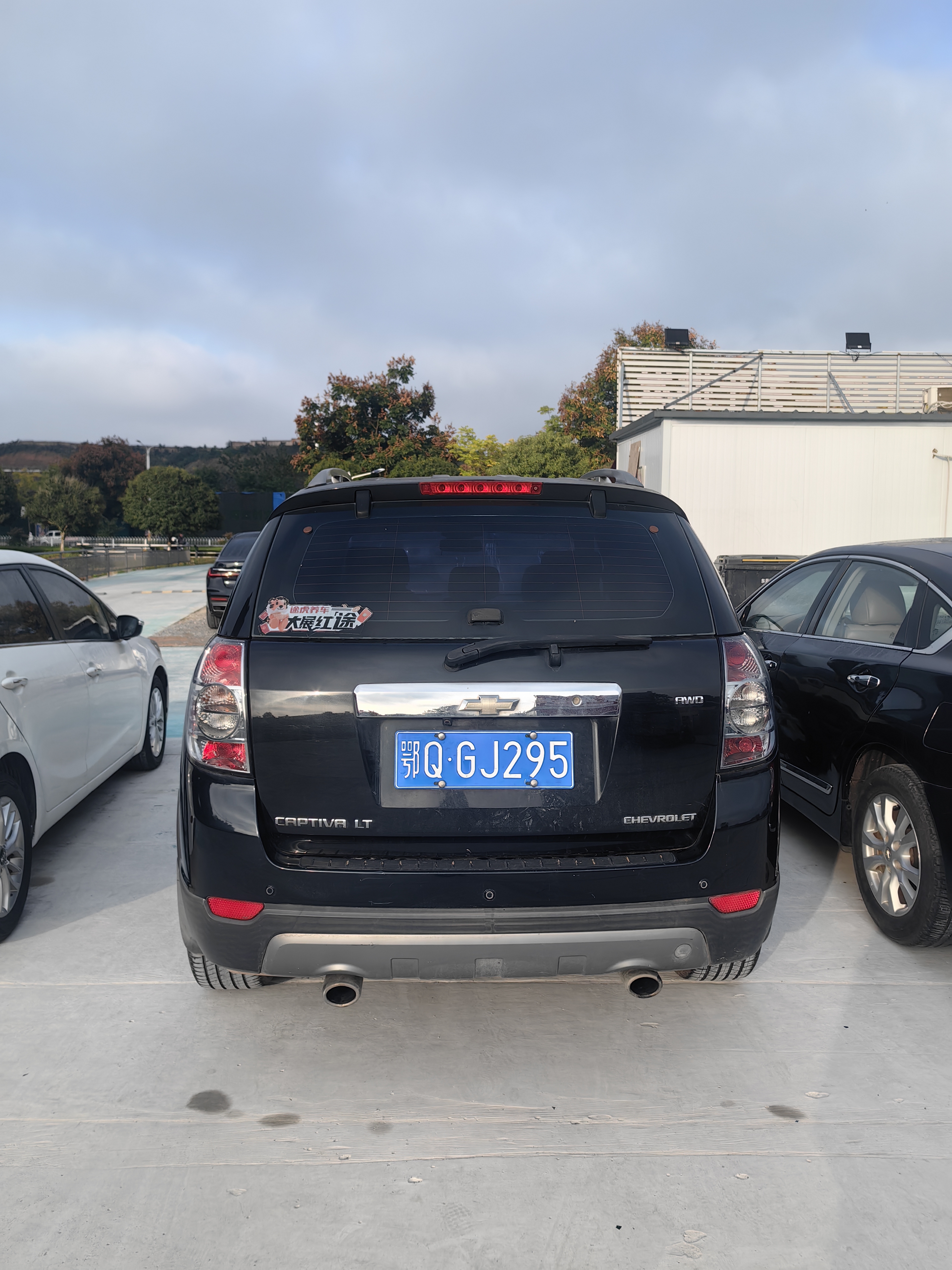 Chevrolet Captiva (Imported) 2011 car image #9