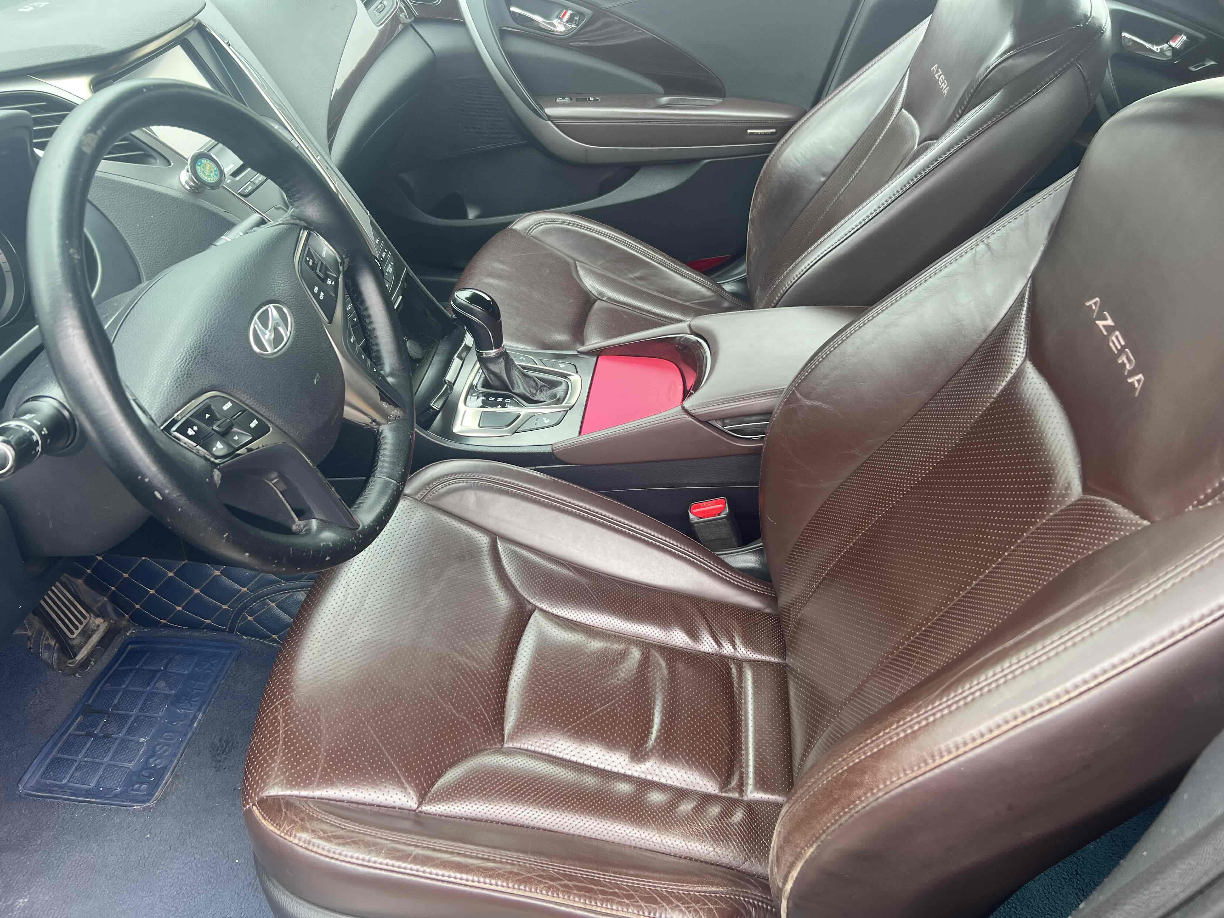 Hyundai Azera 2013 car image #9