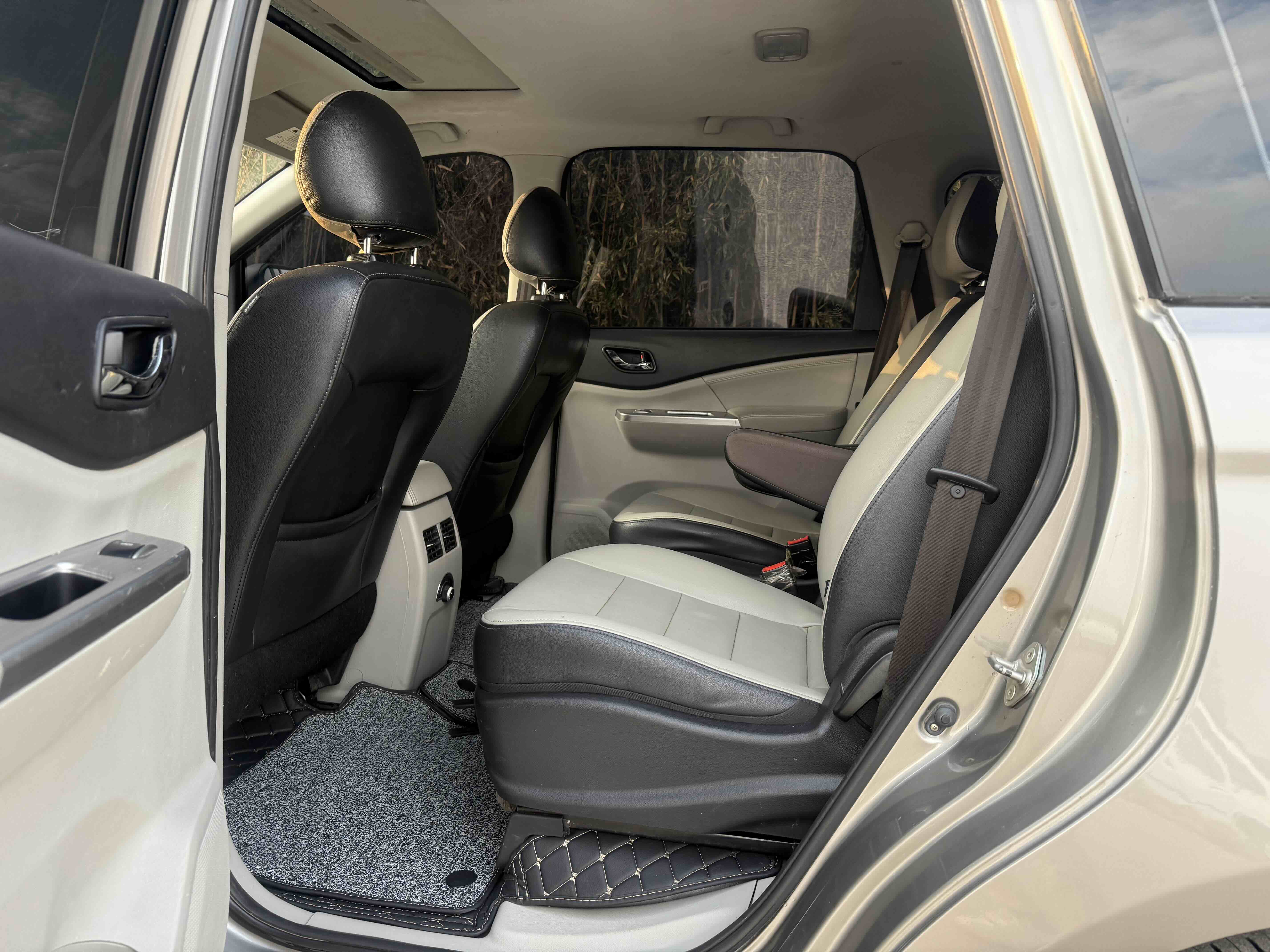 Forthing S500 2016 car image #9