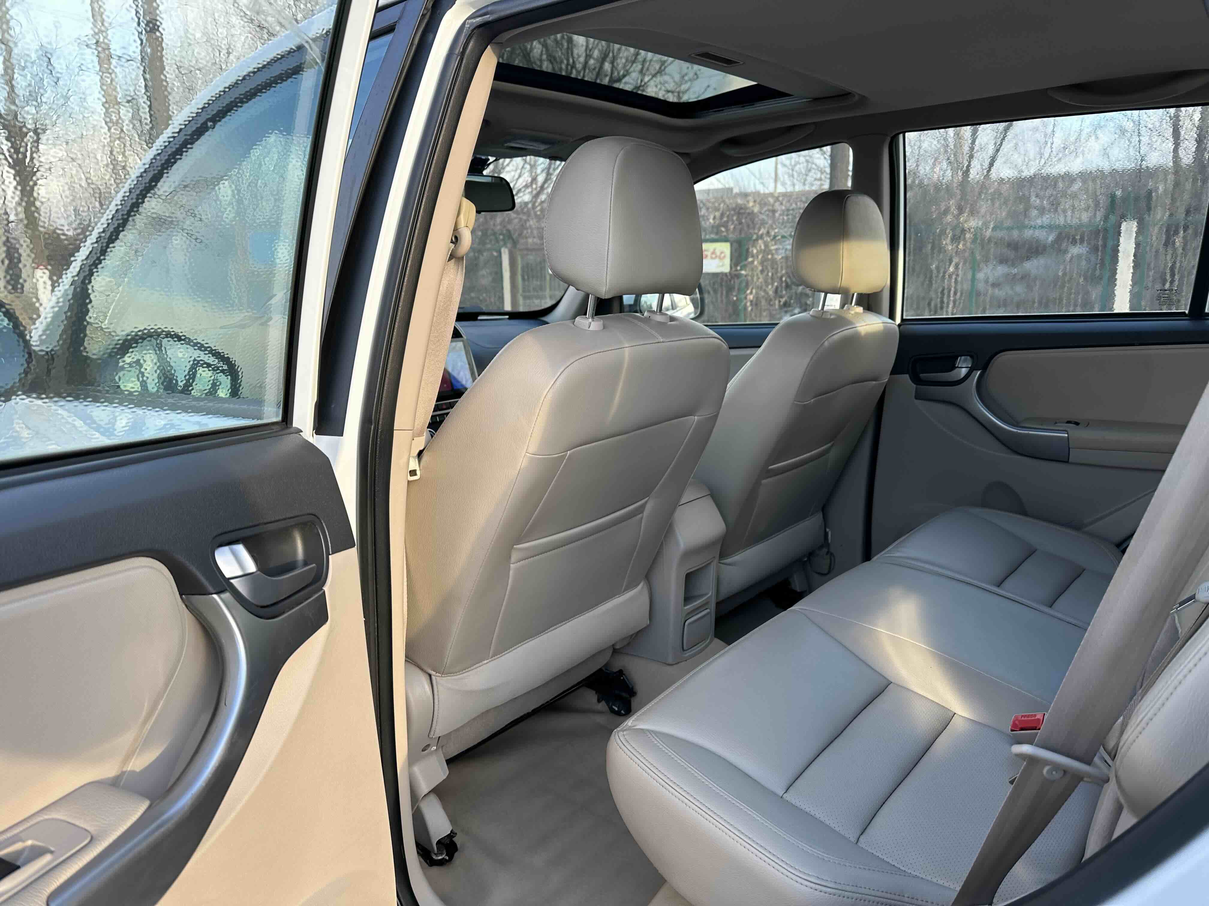 Tiggo 3 2014 car image #9
