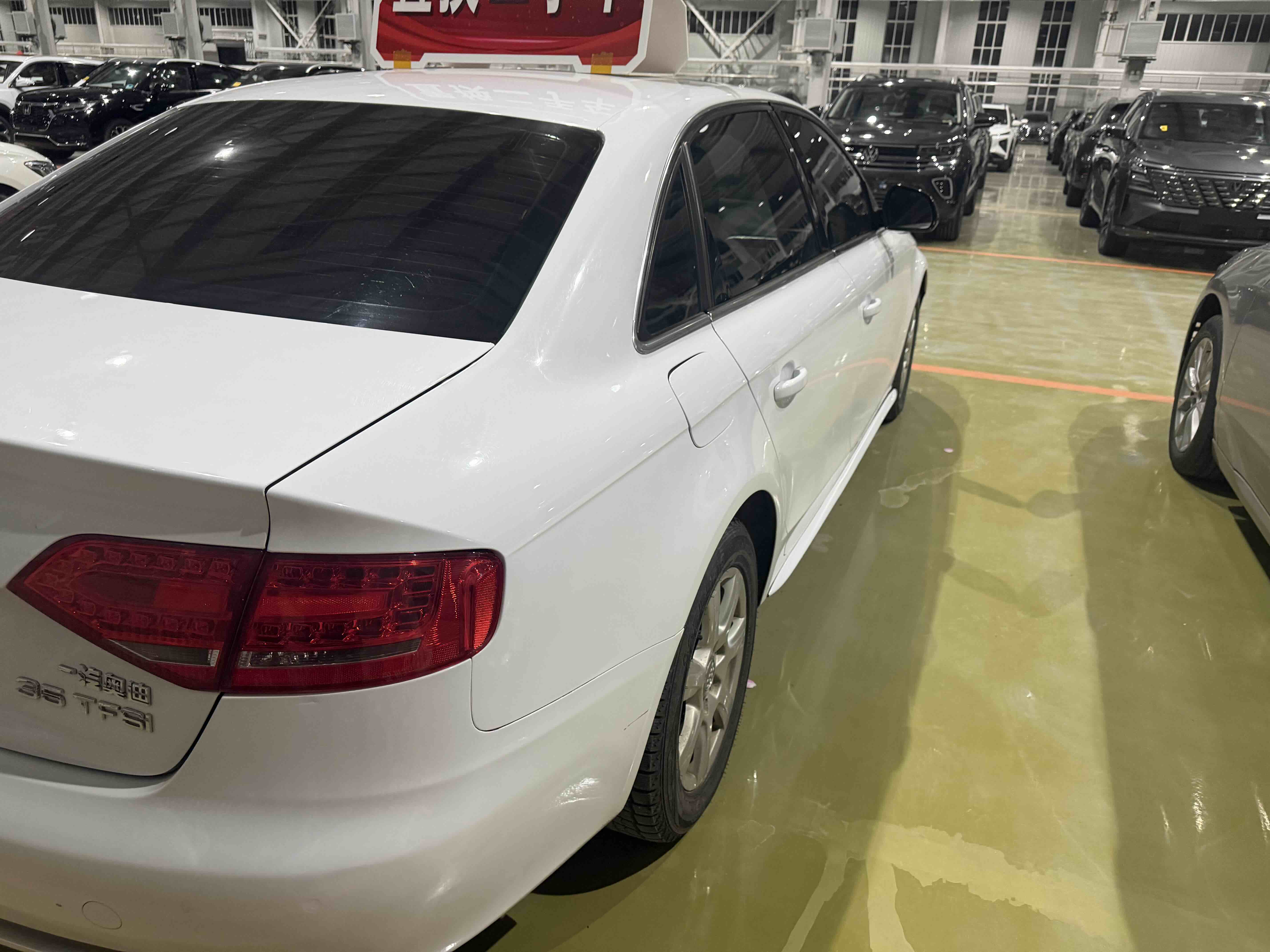 Audi A4L 2012 #9 Audi A4L 2012 car image #9