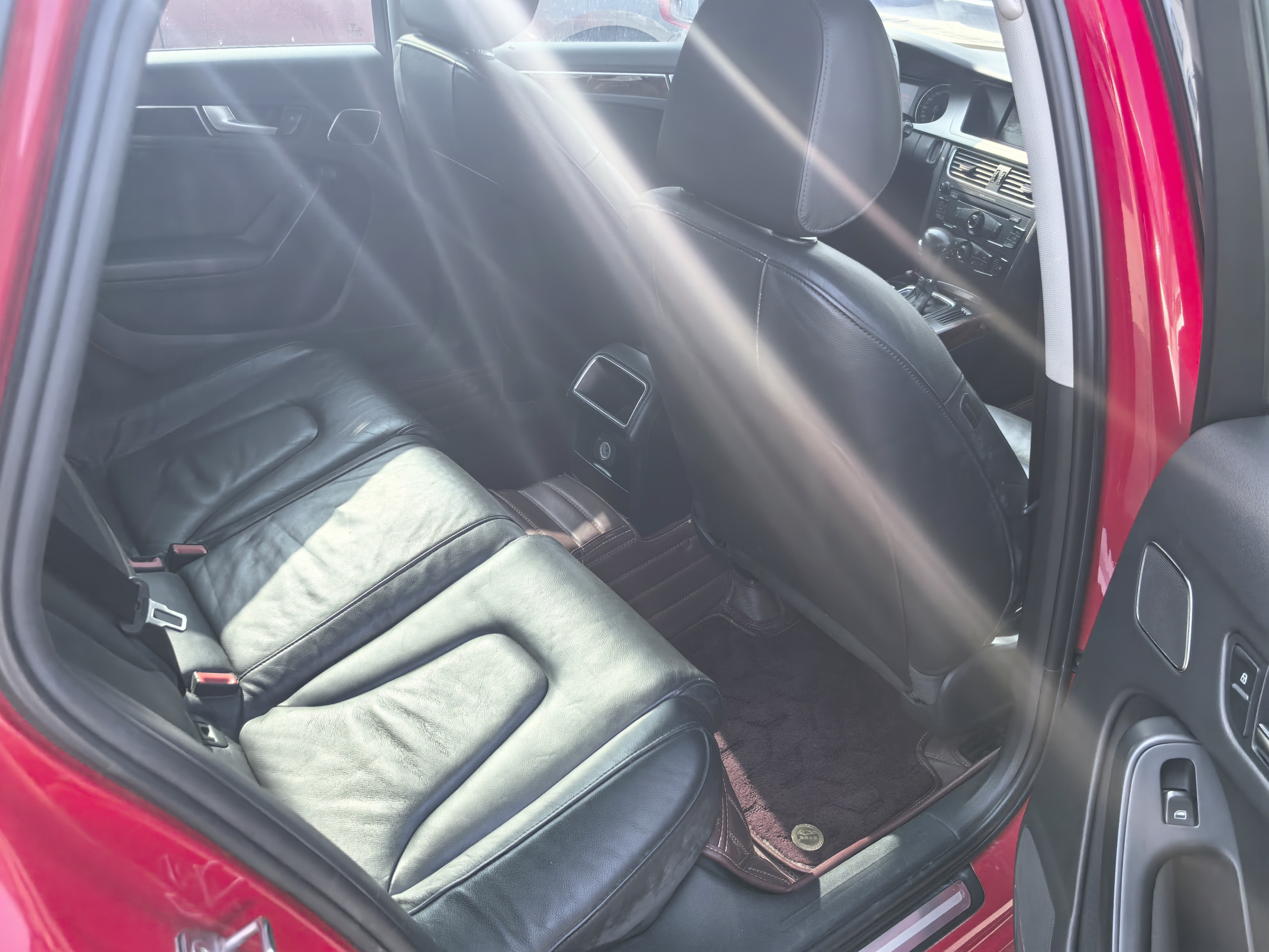 Audi A4L 2012 #9 Audi A4L 2012 car image #9