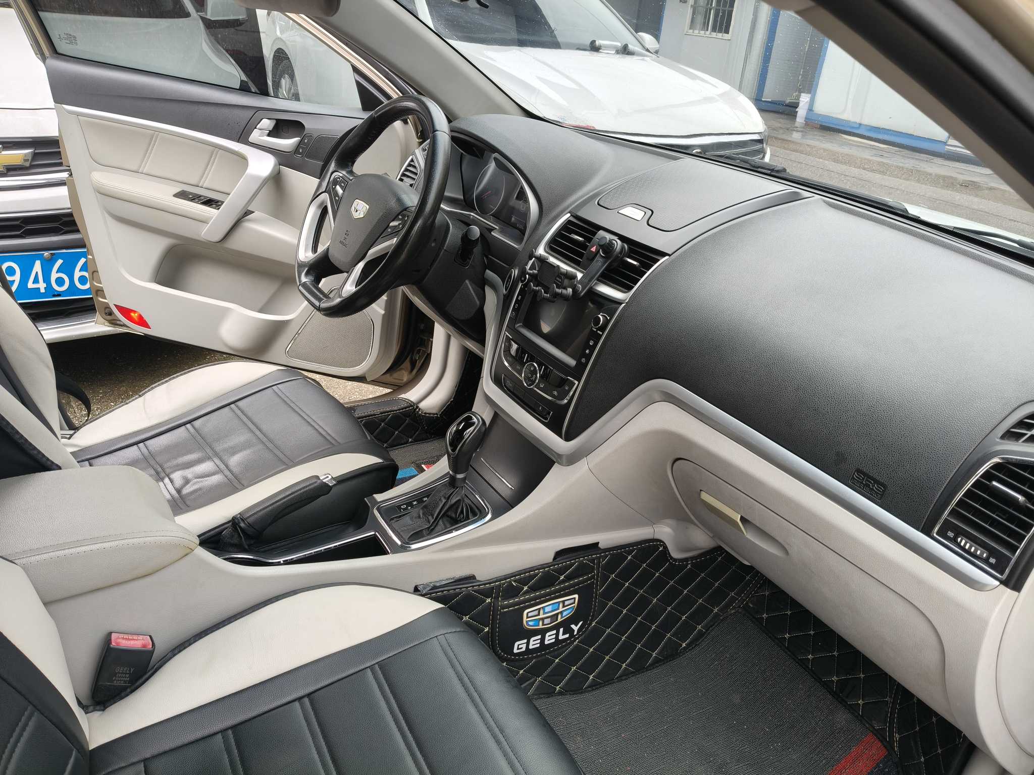 GEELY Emgrand 2016 #9 GEELY Emgrand 2016 car image #9