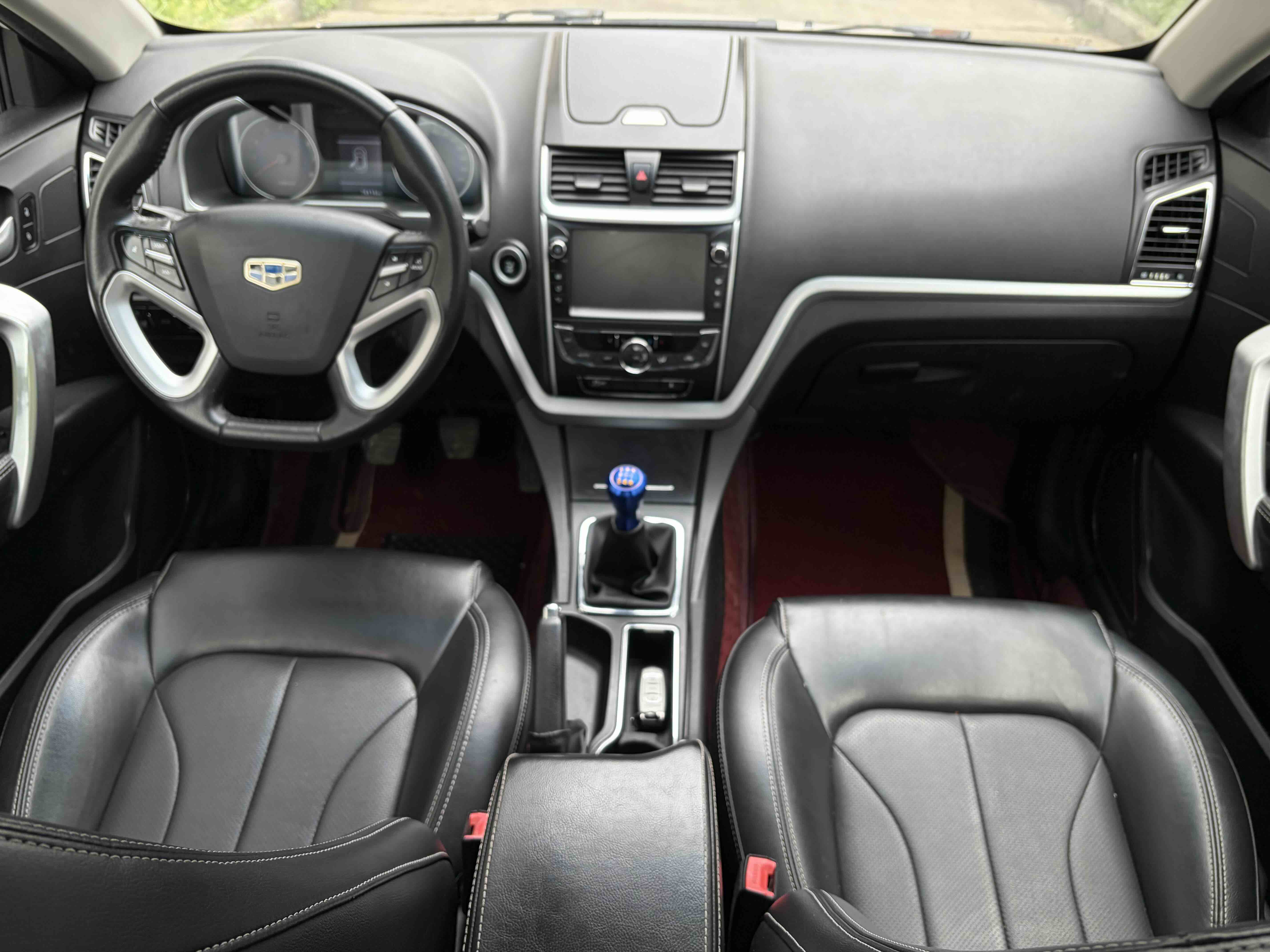 Emgrand 2016 car image #9
