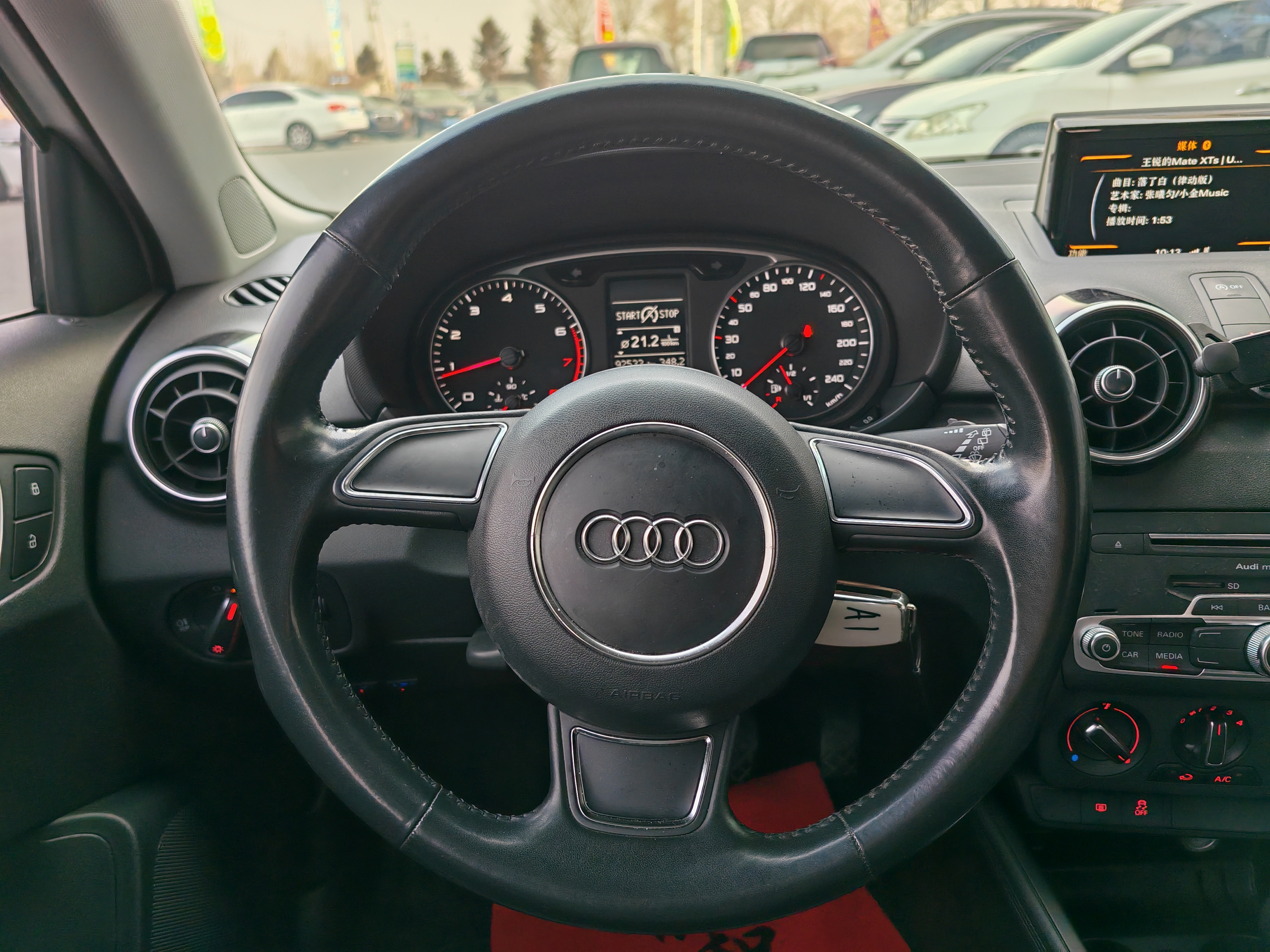 Audi A1 2016 car image #9