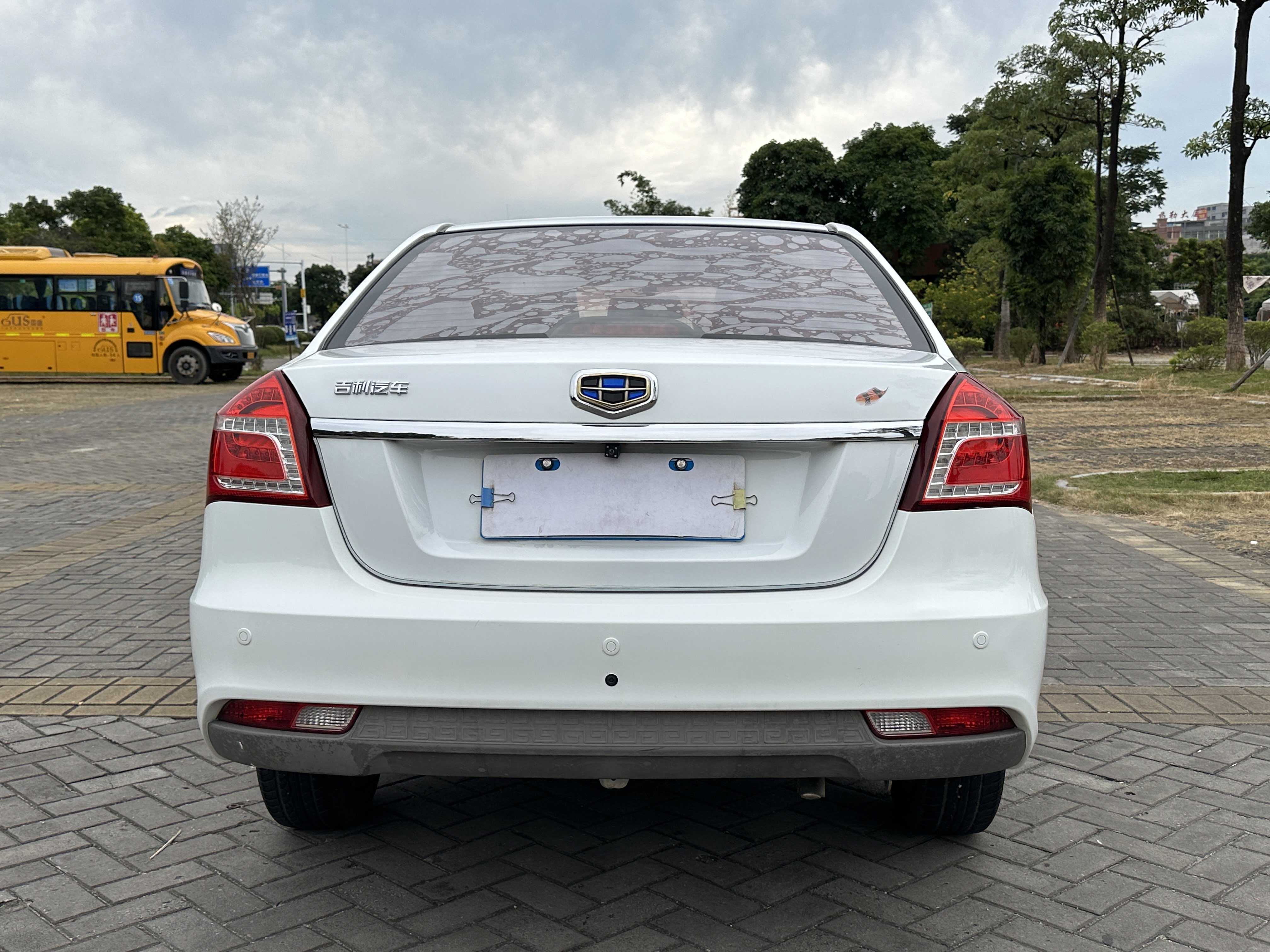 GEELY KingKong 2017 car image #9