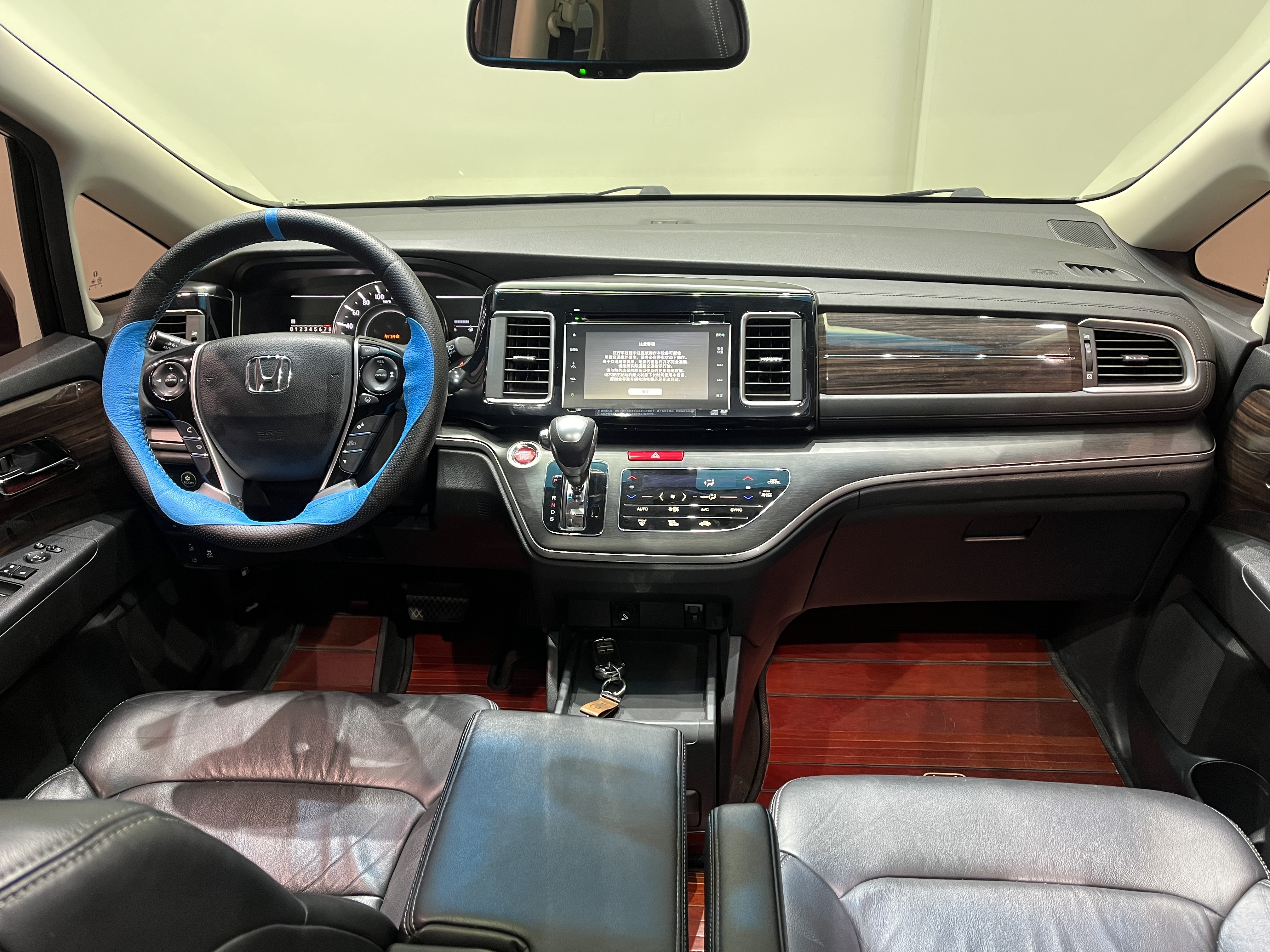 Honda Elysion 2018 imagen de coche #9