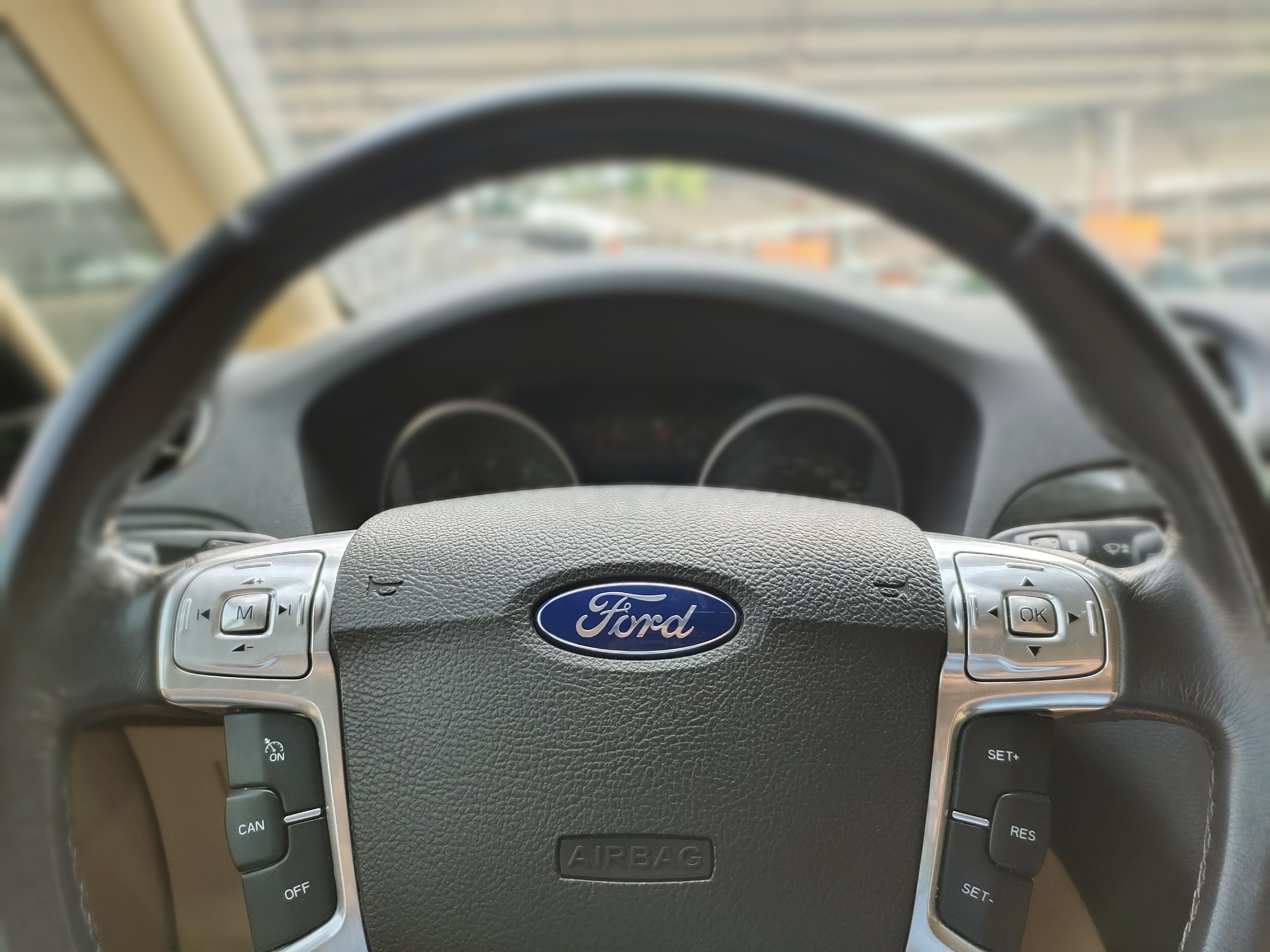 Ford S-MAX 2010 car image #9