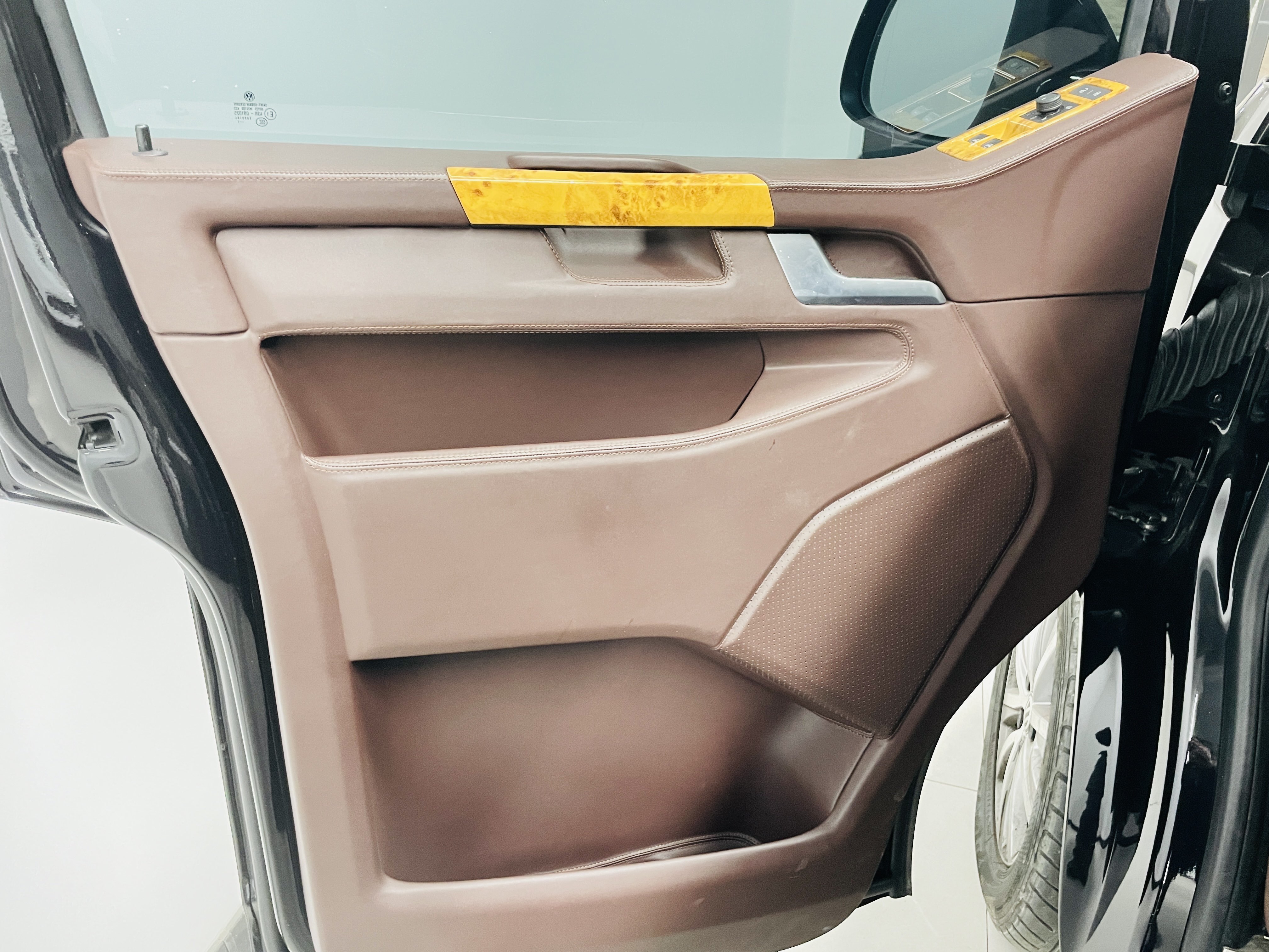 Volkswagen Caravelle 2019 #9 Volkswagen Caravelle 2019 car image #9