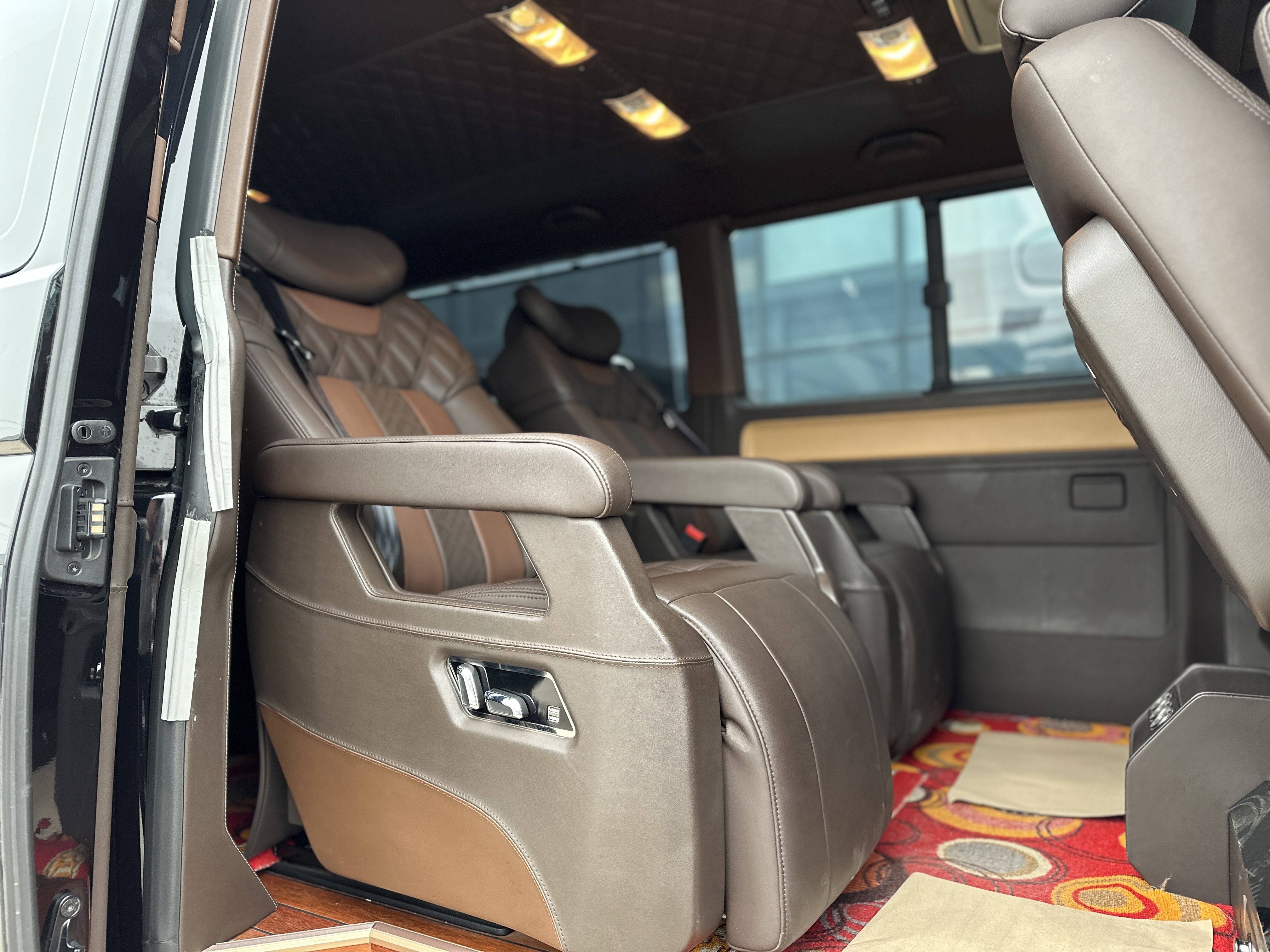Volkswagen Caravelle 2019 car image #9