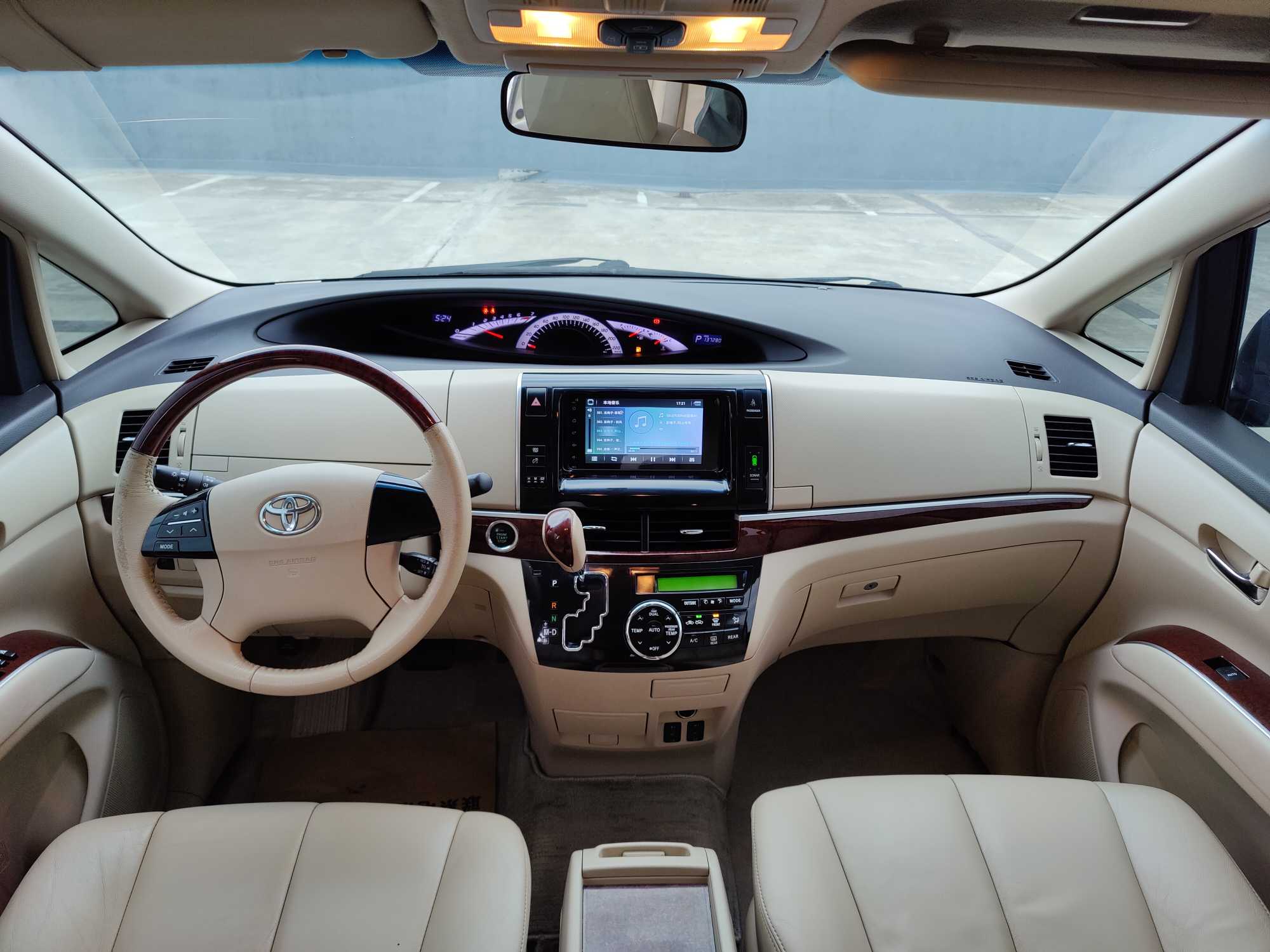 Toyota Previa 2018 car image #9