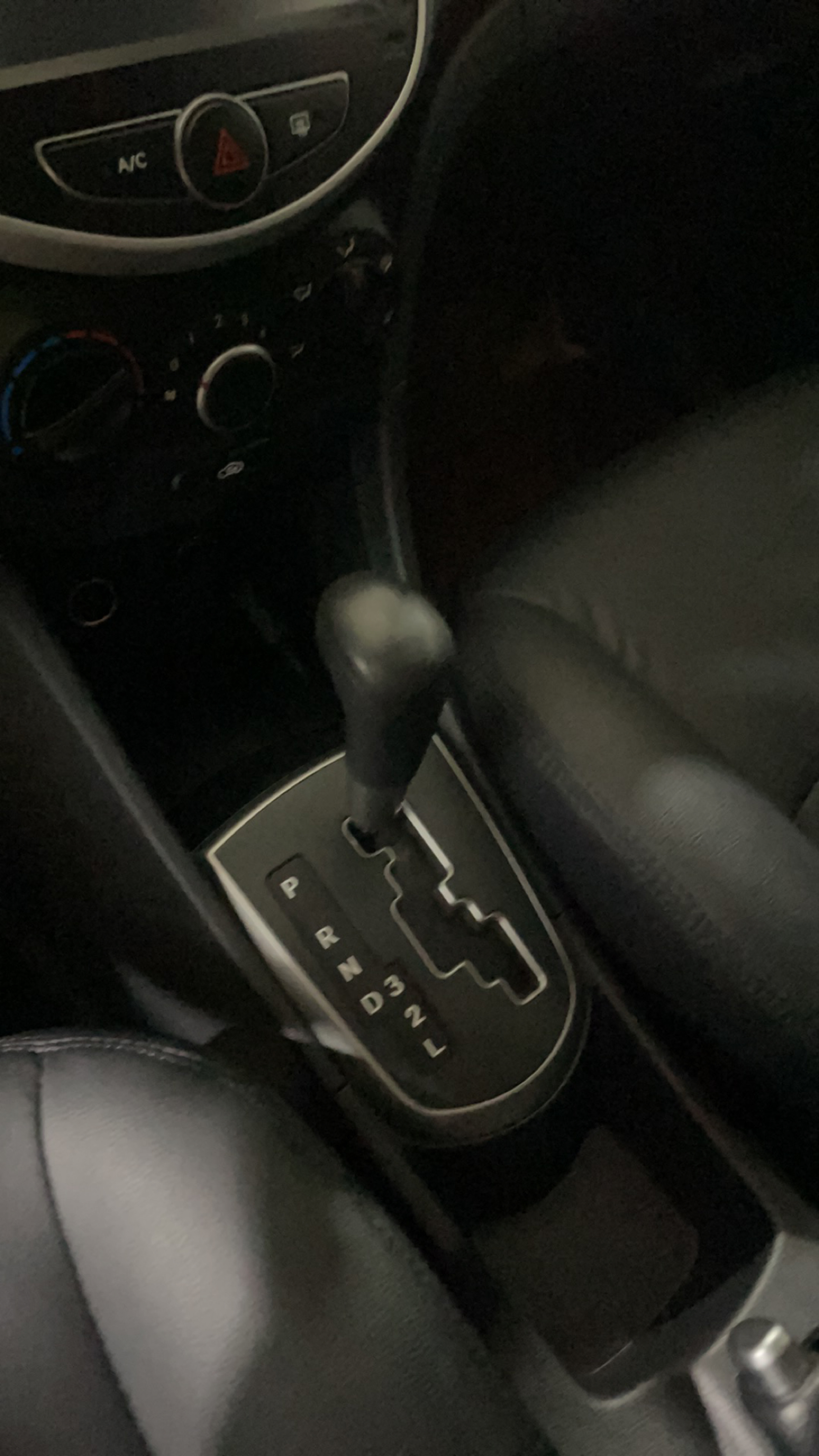 Hyundai Reina Hatchback 2014 #9 Hyundai Reina Hatchback 2014 immagine di auto #9