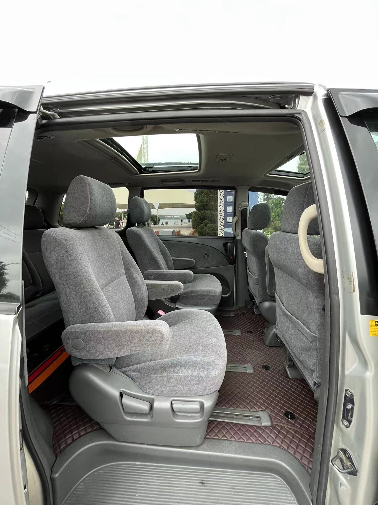 Toyota Previa 2005 car image #9