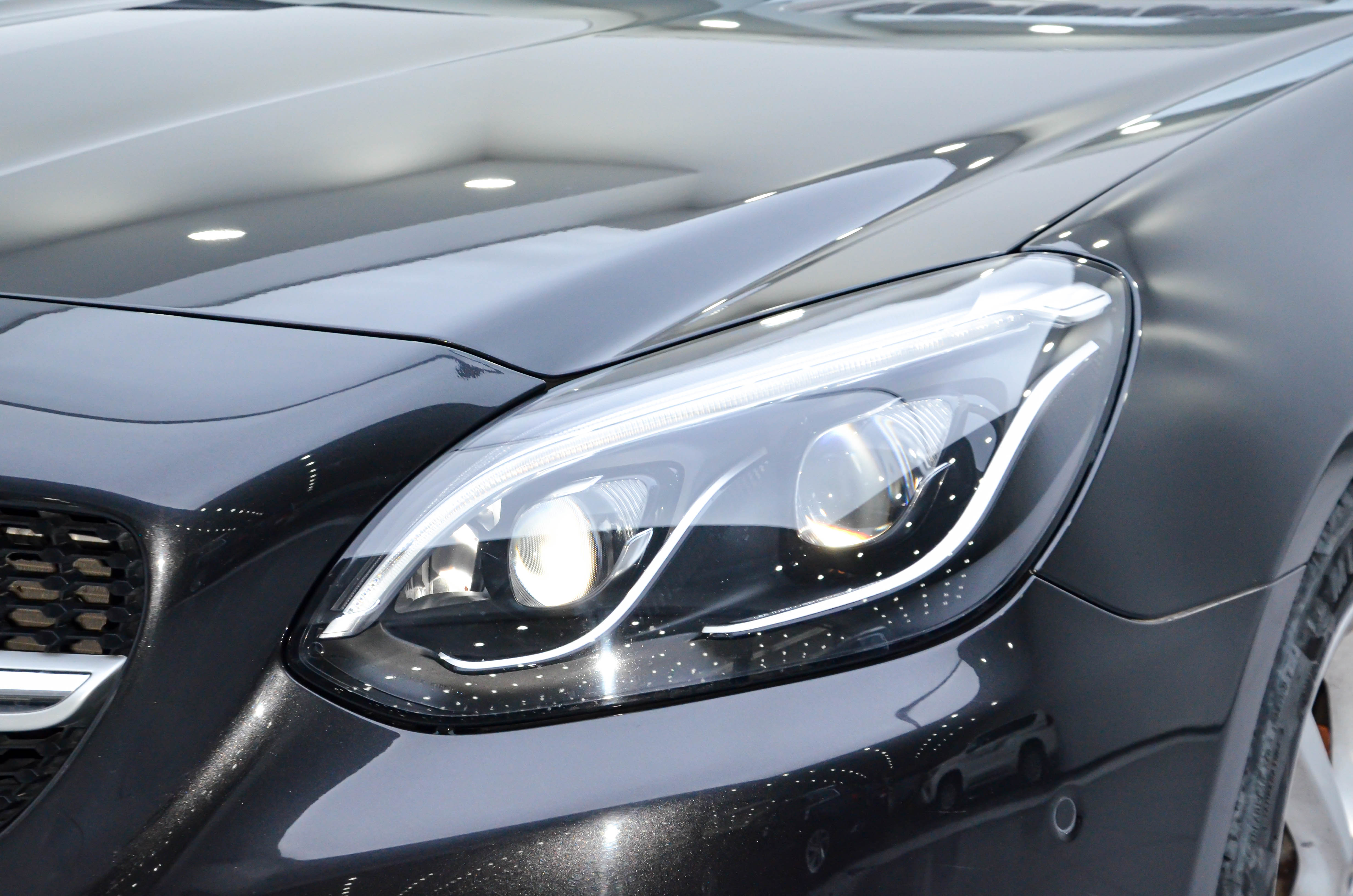 Mercedes-Benz SLC Class 2019 car image #9