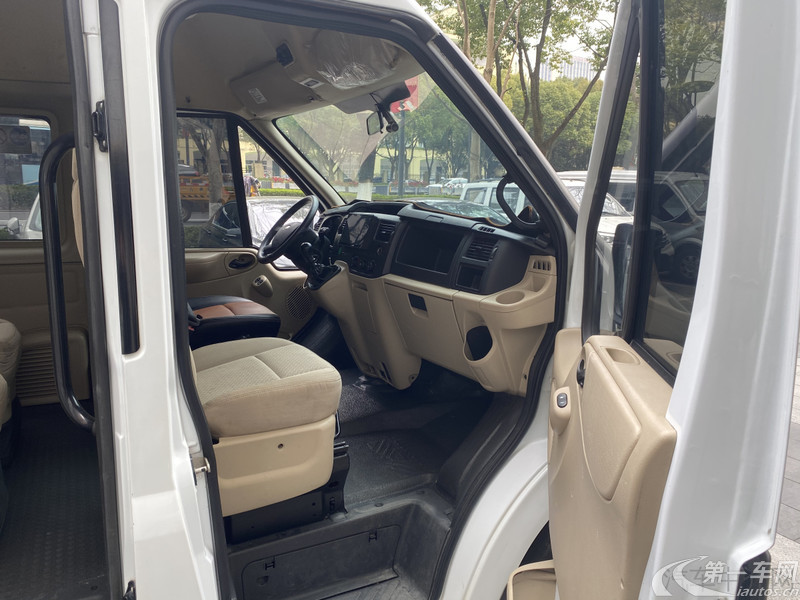 Ford New Transit 2020 car image #9