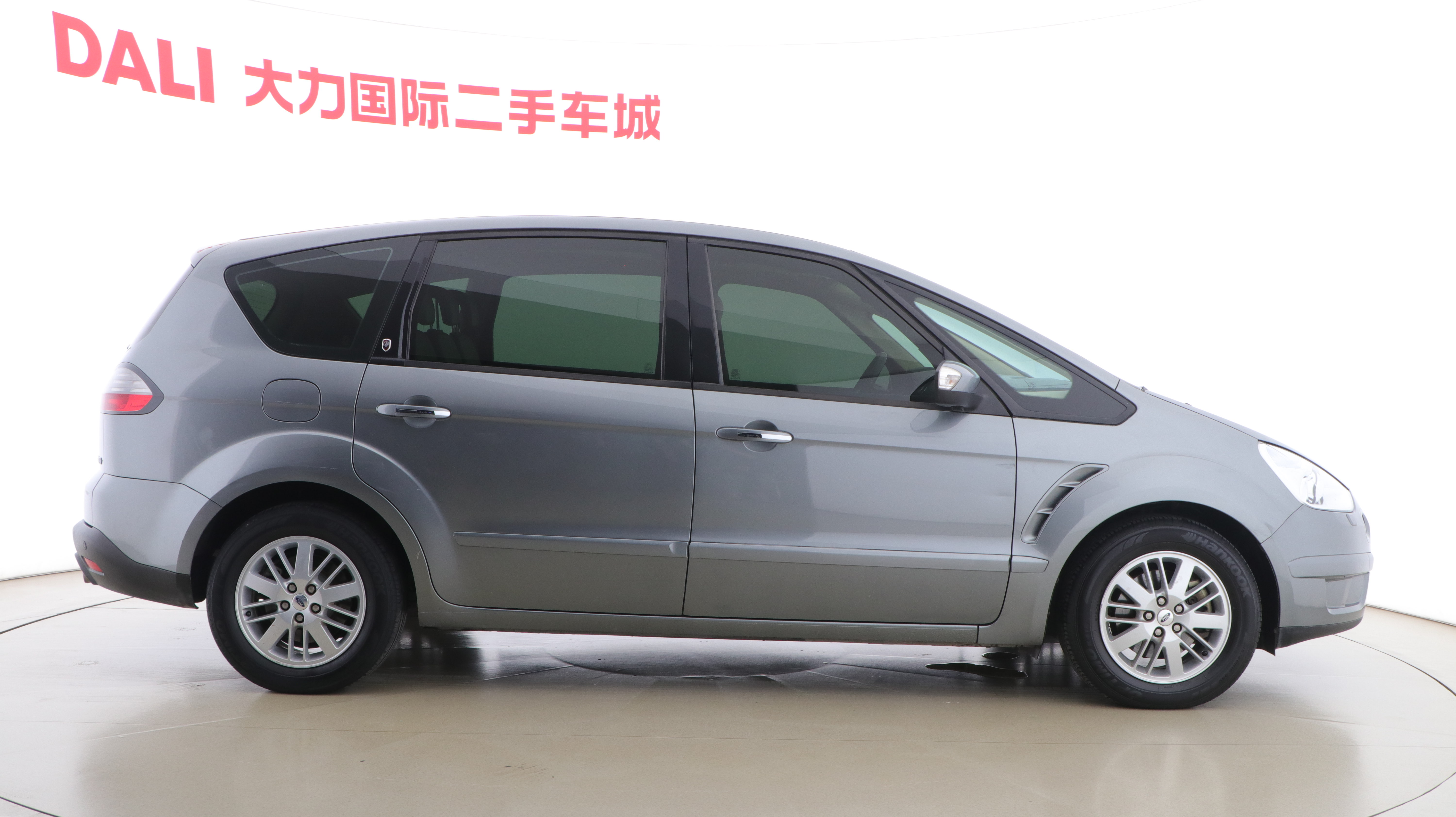 Ford S-MAX 2013 car image #9