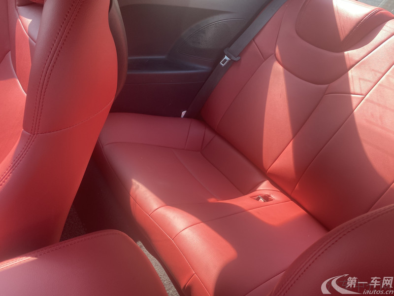 Hyundai Rohens 2011 car image #9