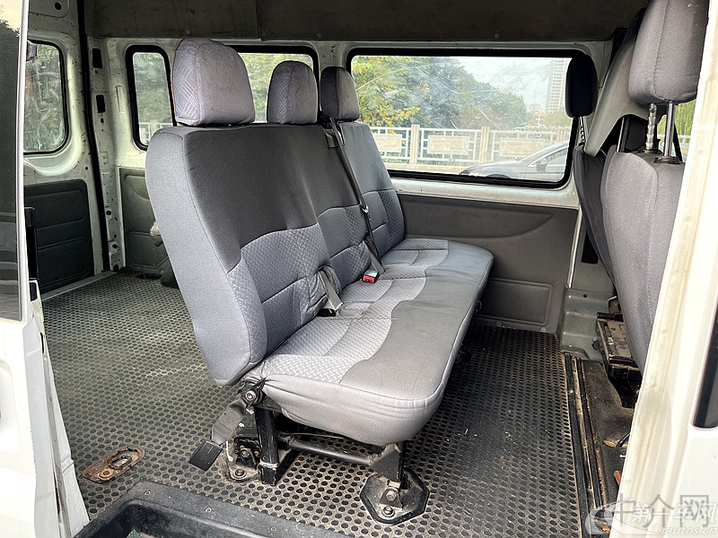 Ford New Transit 2010 car image #9