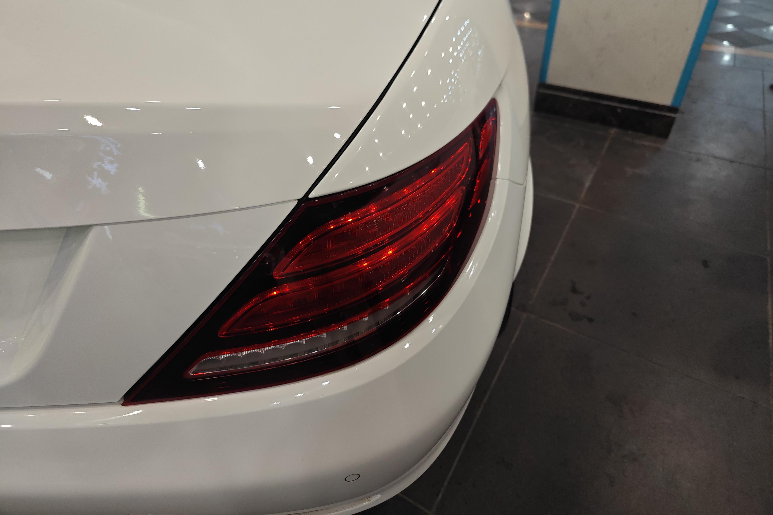 Mercedes-Benz SLC Class 2017 car image #9