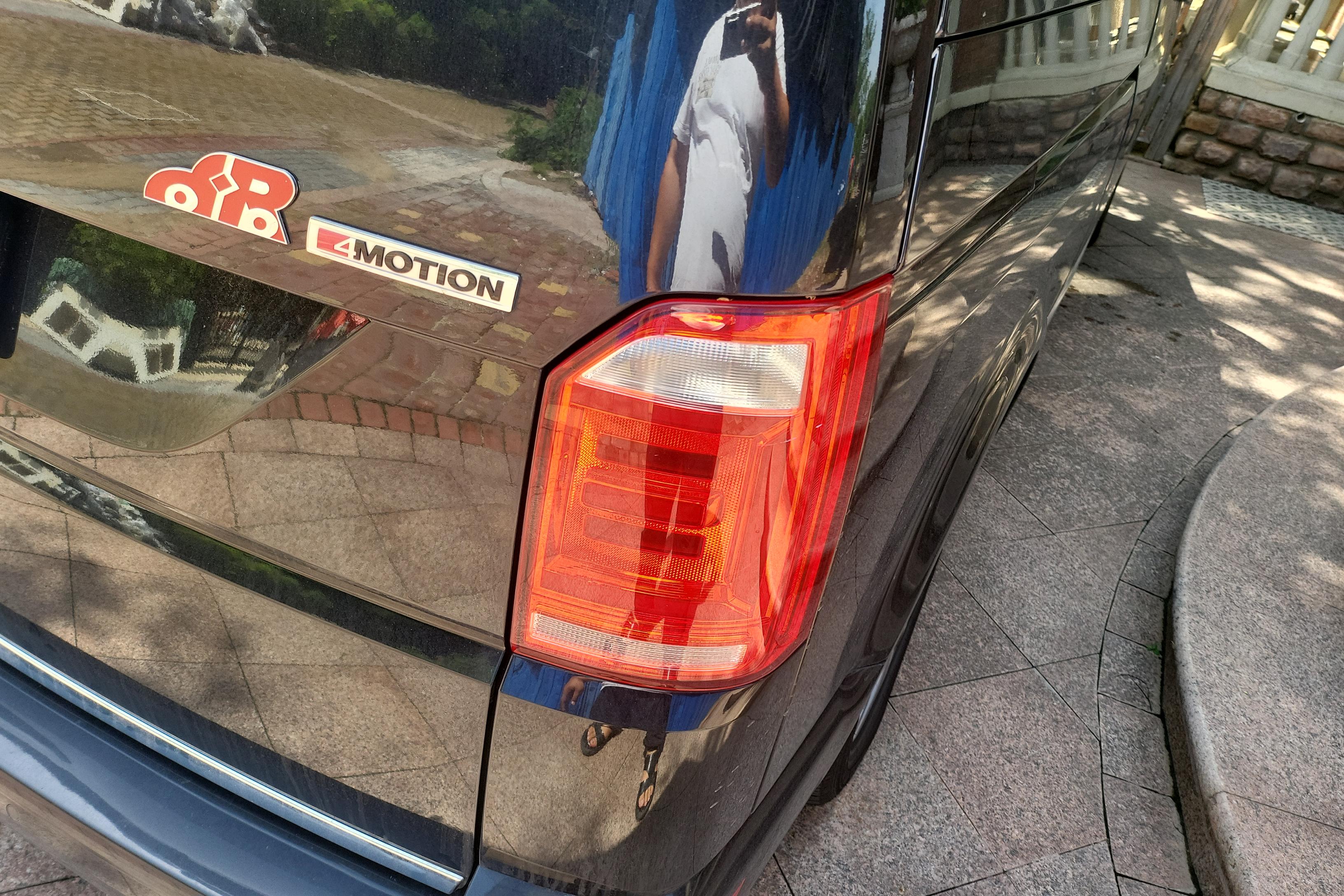 Volkswagen Caravelle 2020 car image #9