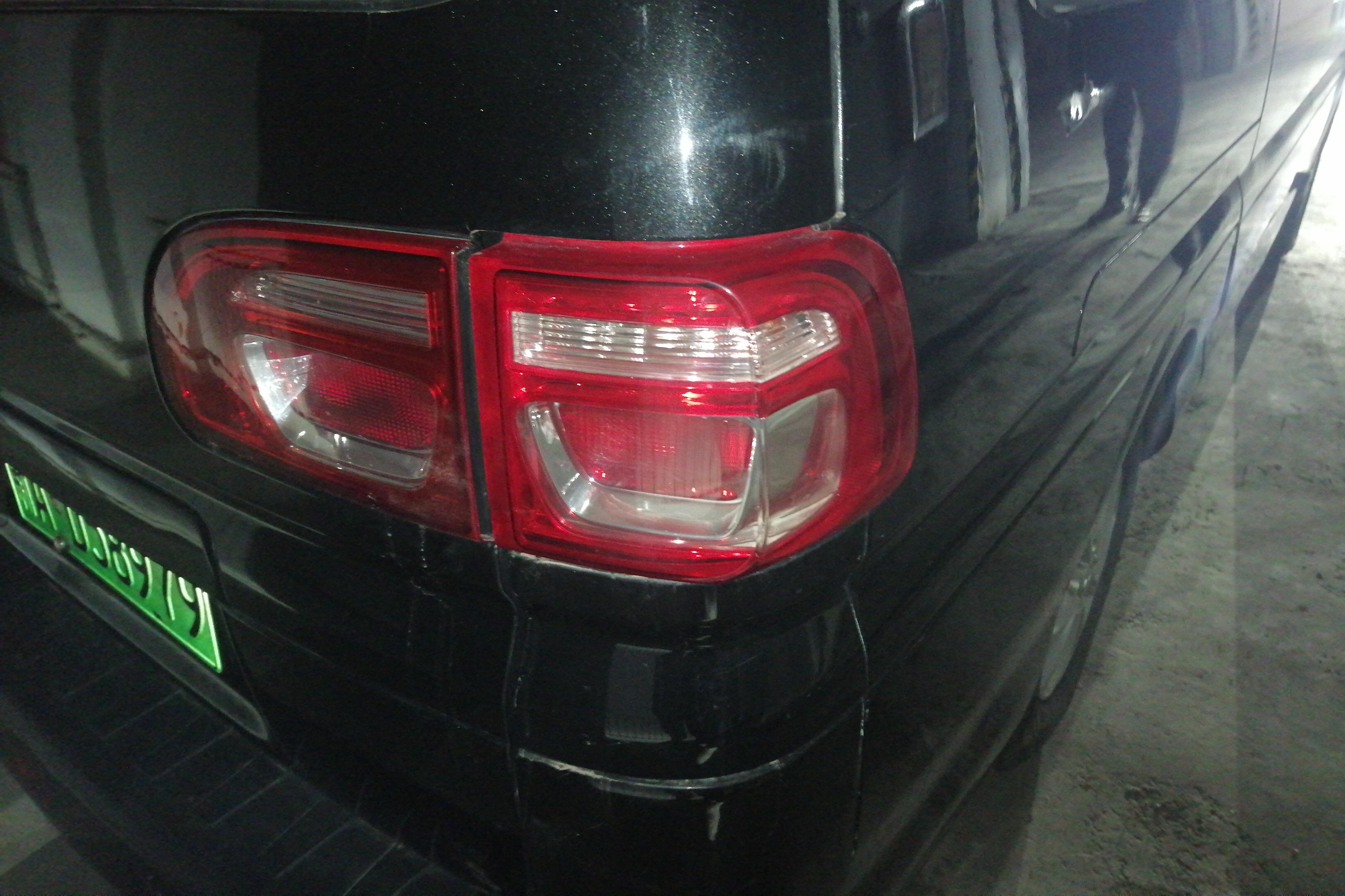 Forthing Lingzhi EV 2021 immagine di auto #9