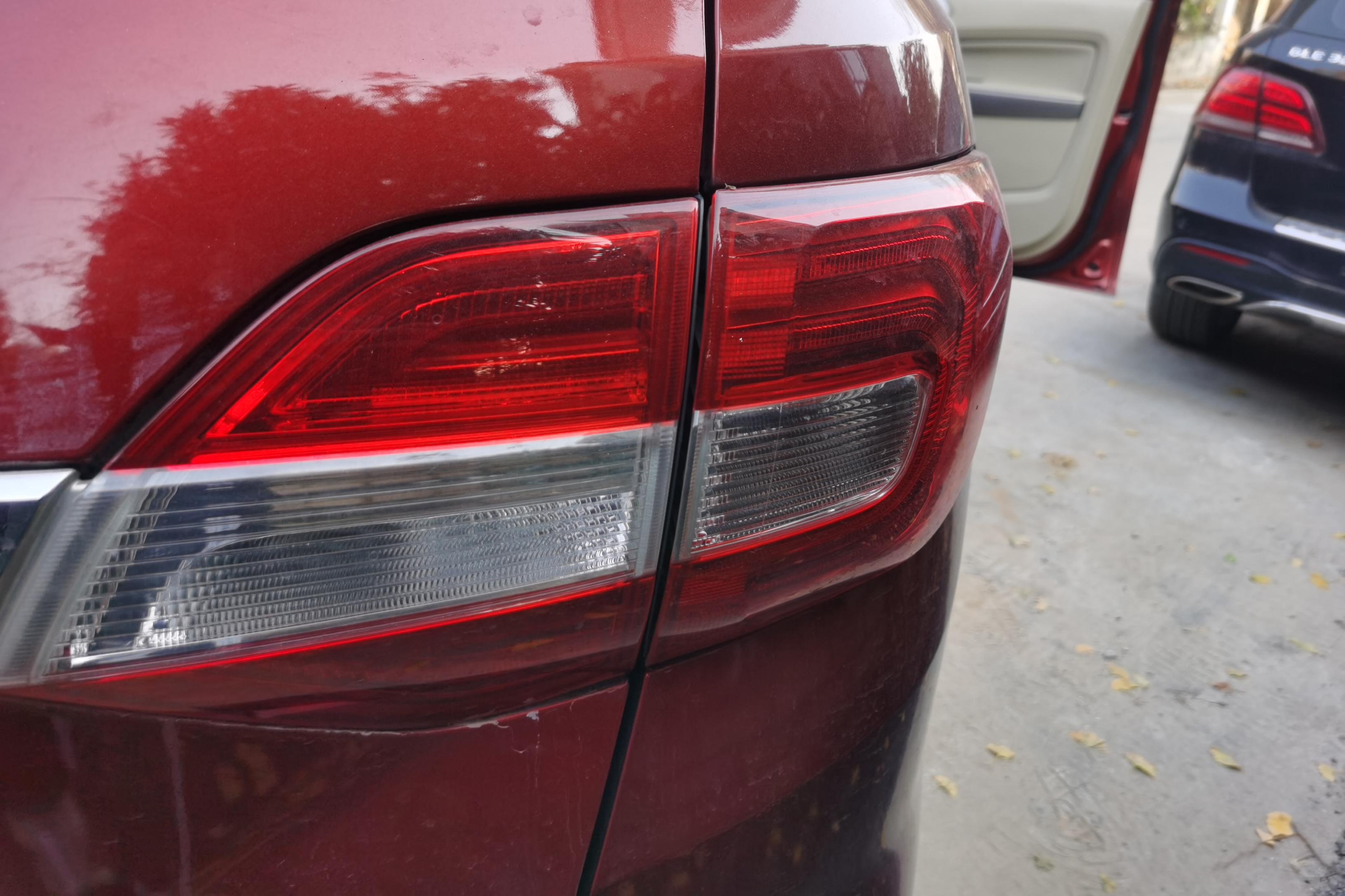 Ford Everest 2019 car image #9