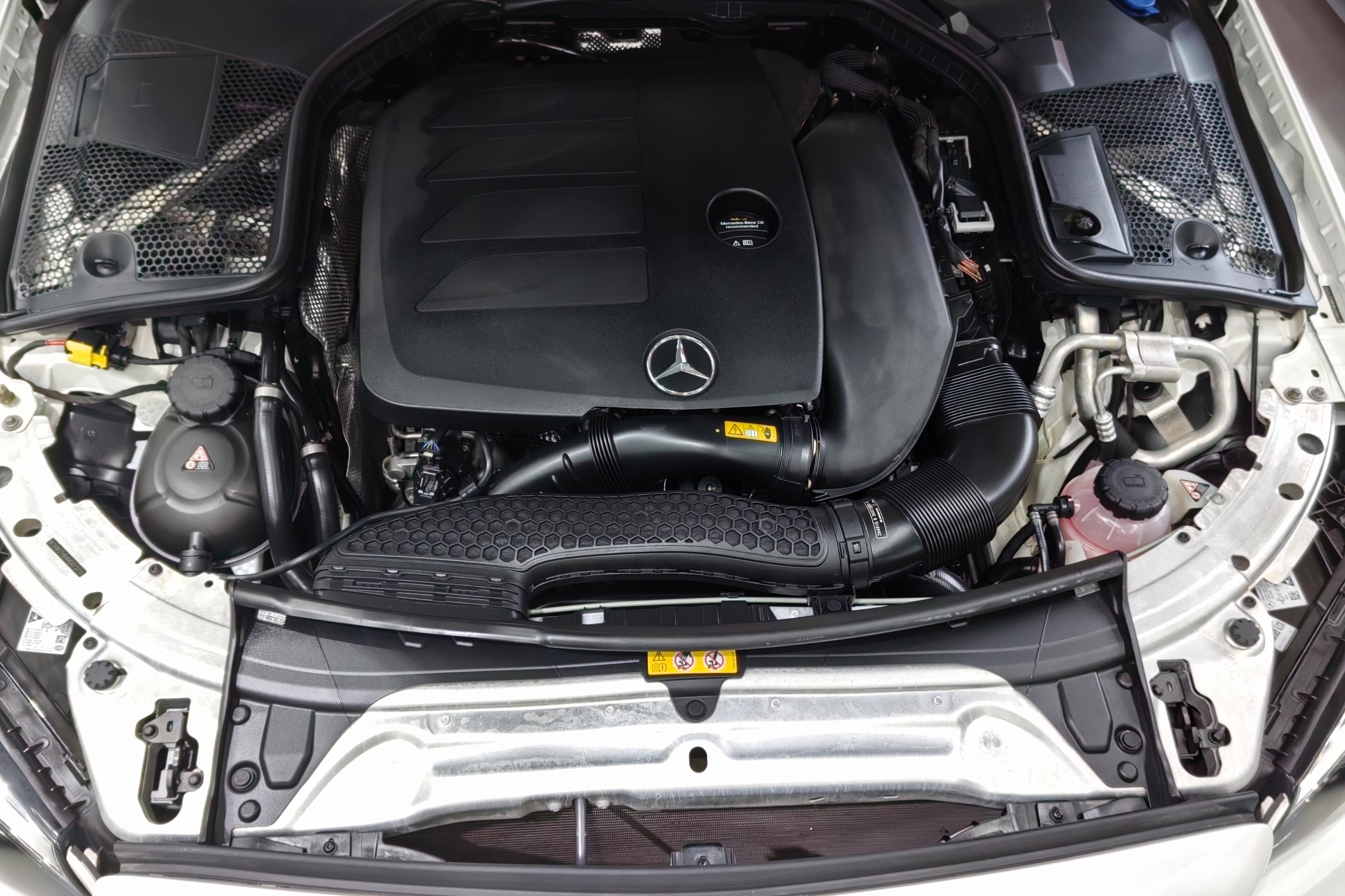 Mercedes-Benz C Class (Imported) 2021 car image #9