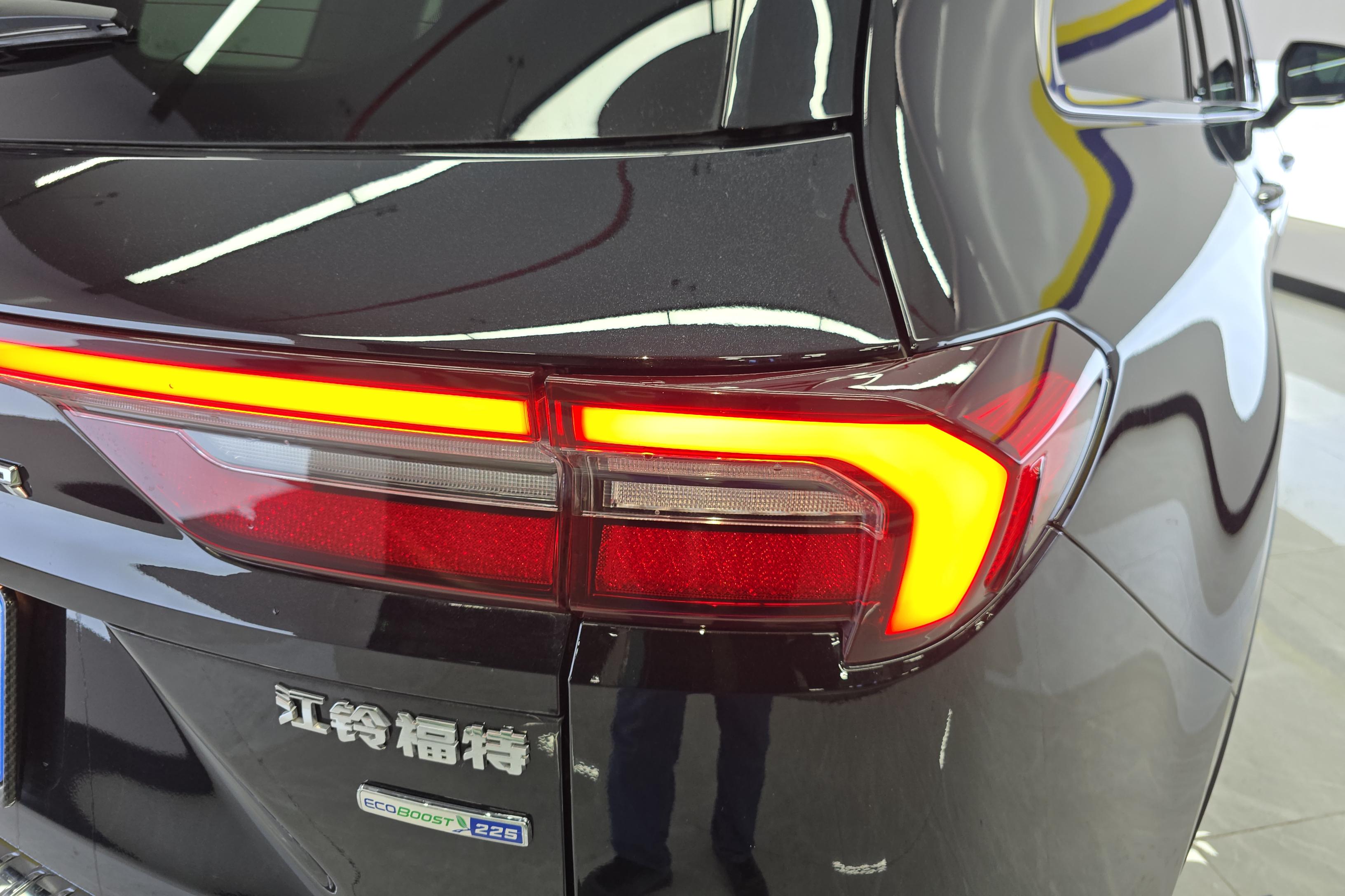 Ford Equator 2022 immagine di auto #9