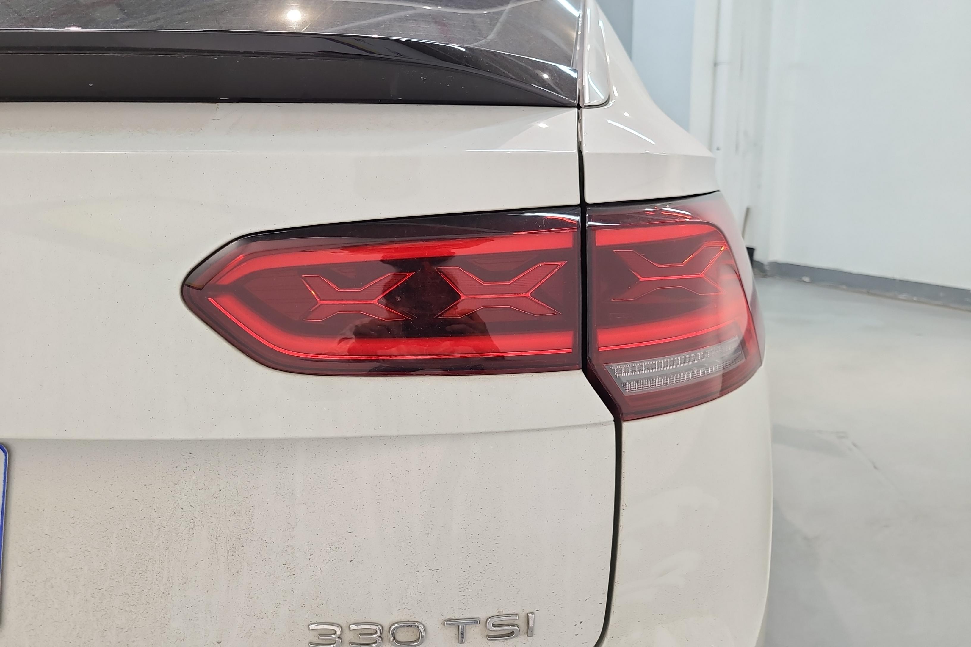 Volkswagen Tayron X 2022 car image #9