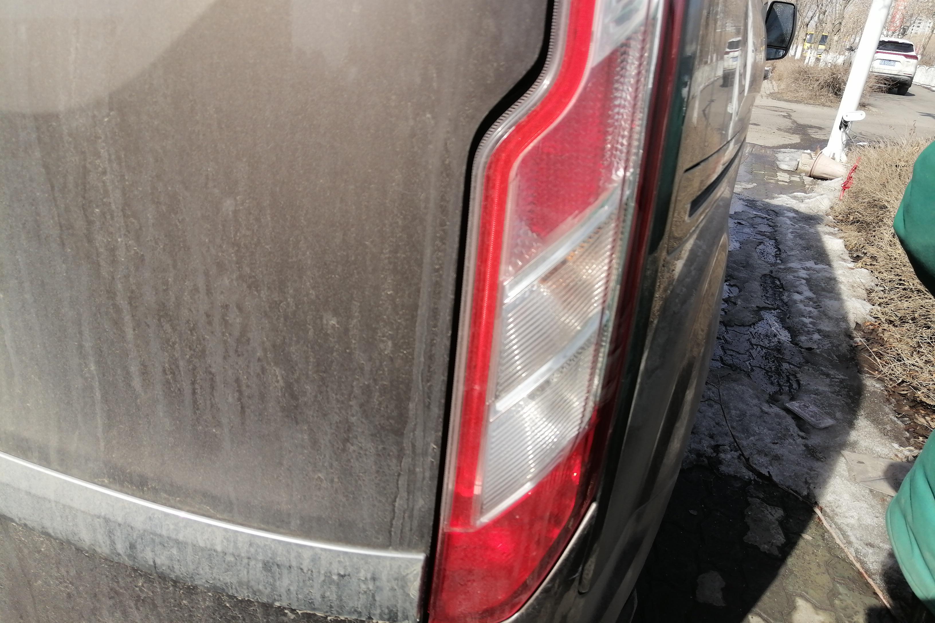 Ford Tourneo 2018 صورة سيارة #9