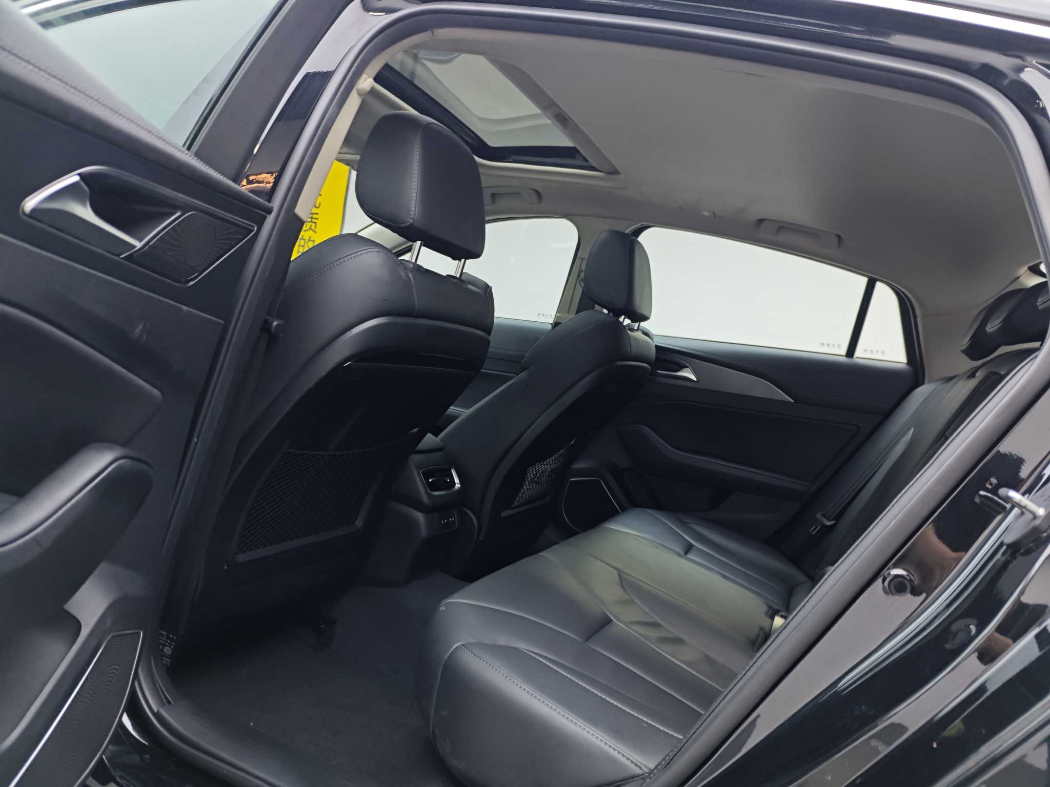 HongQi H5 2020 #9 HongQi H5 2020 car image #9