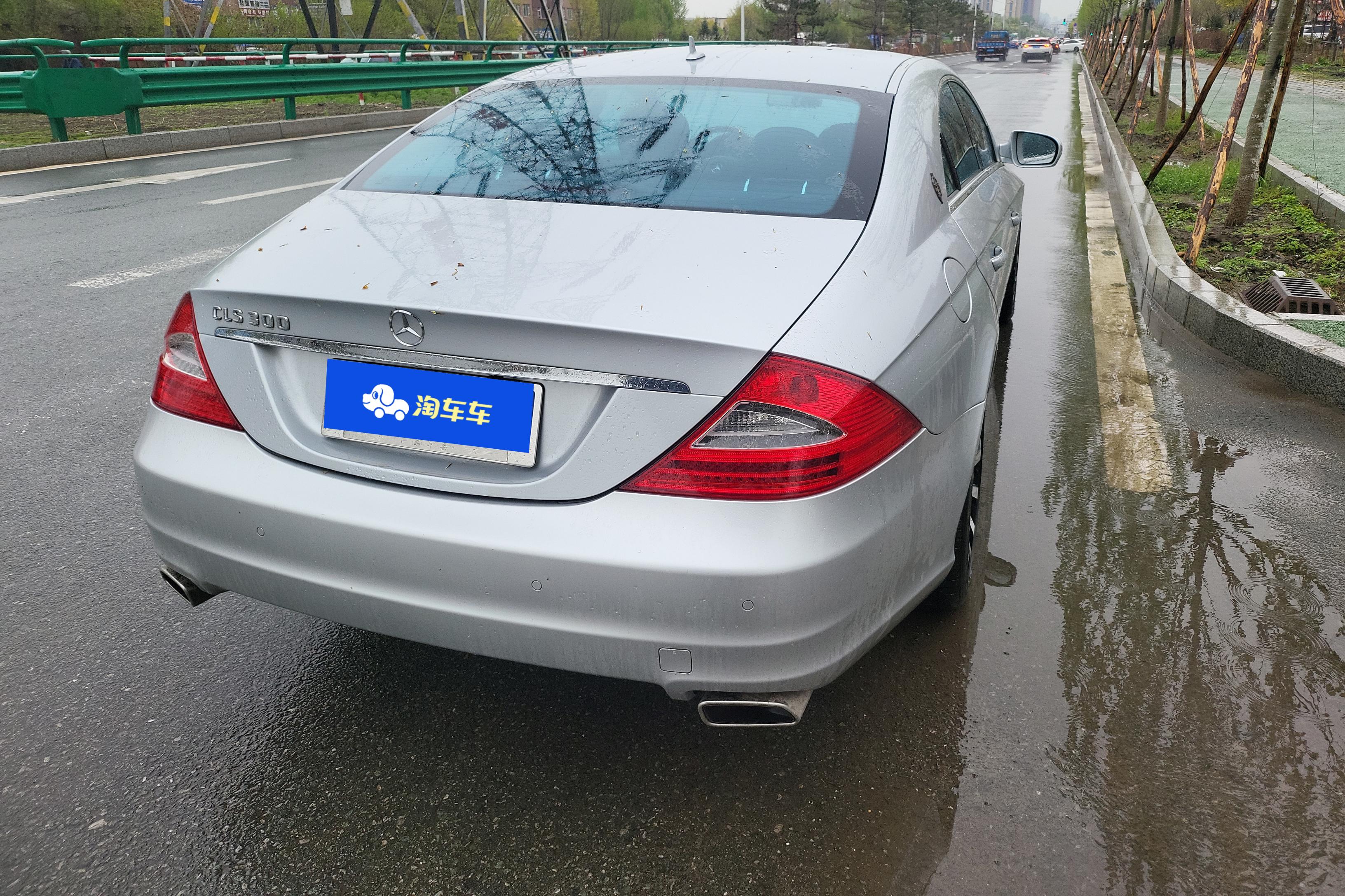 Mercedes-Benz CLS AMG 2010 #9 Mercedes-Benz CLS AMG 2010 car image #9