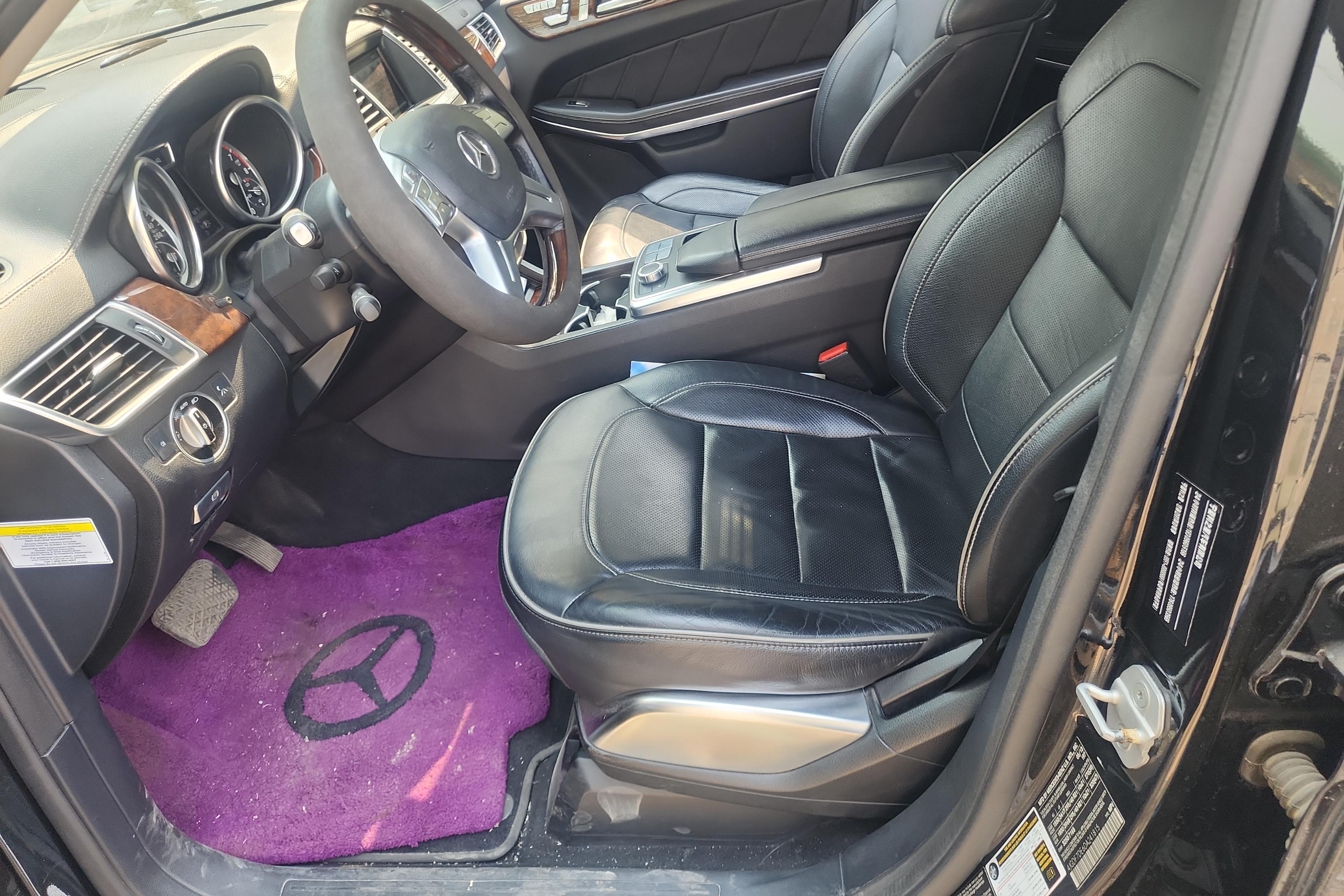 Mercedes-Benz GL Class 2014 #9 Mercedes-Benz GL Class 2014 car image #9