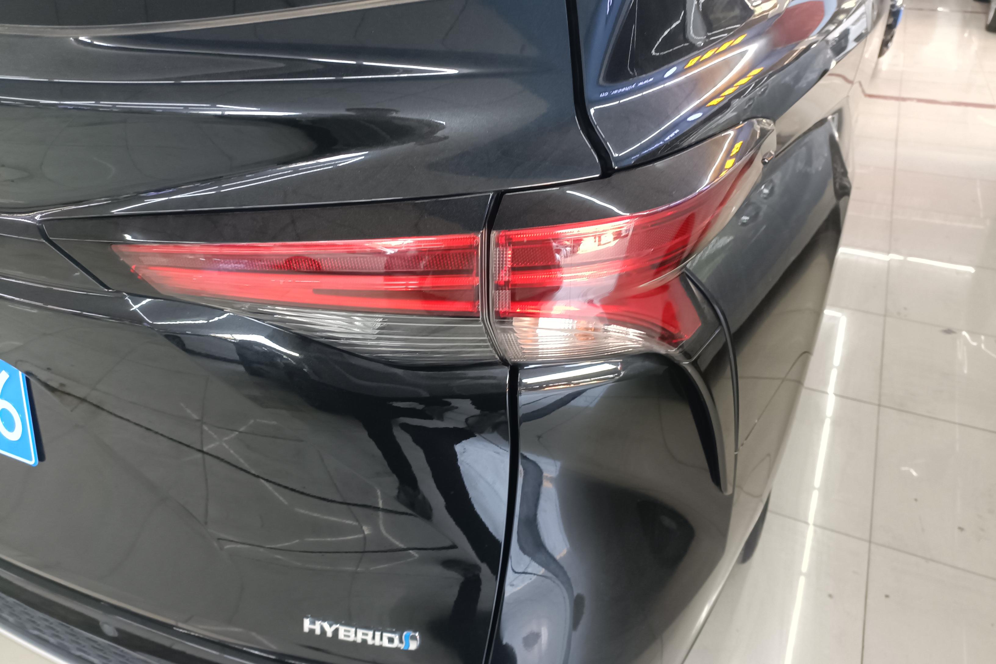 Toyota Granvia 2022 immagine di auto #9