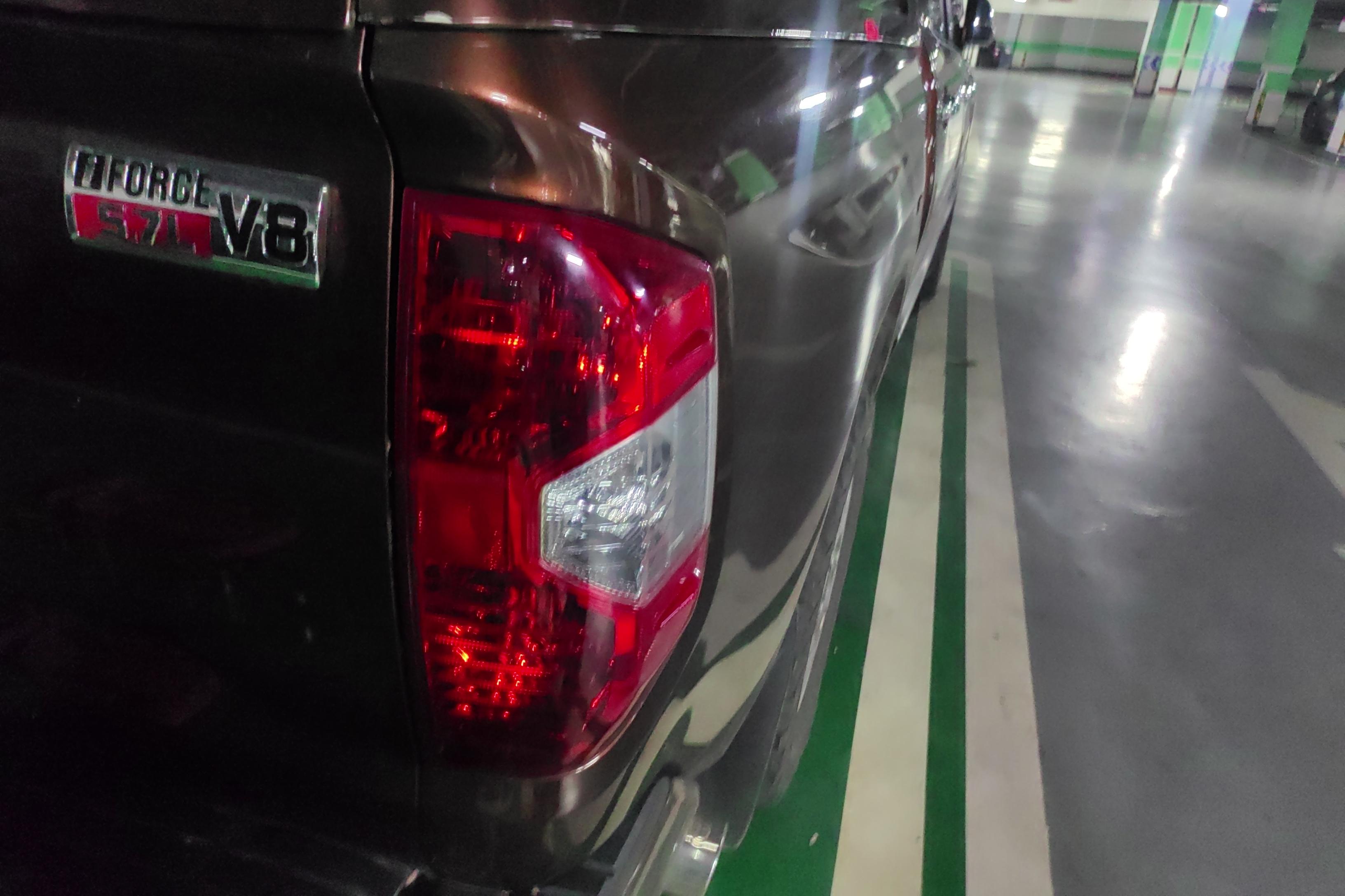 Toyota Tundra 2015 image de voiture #9