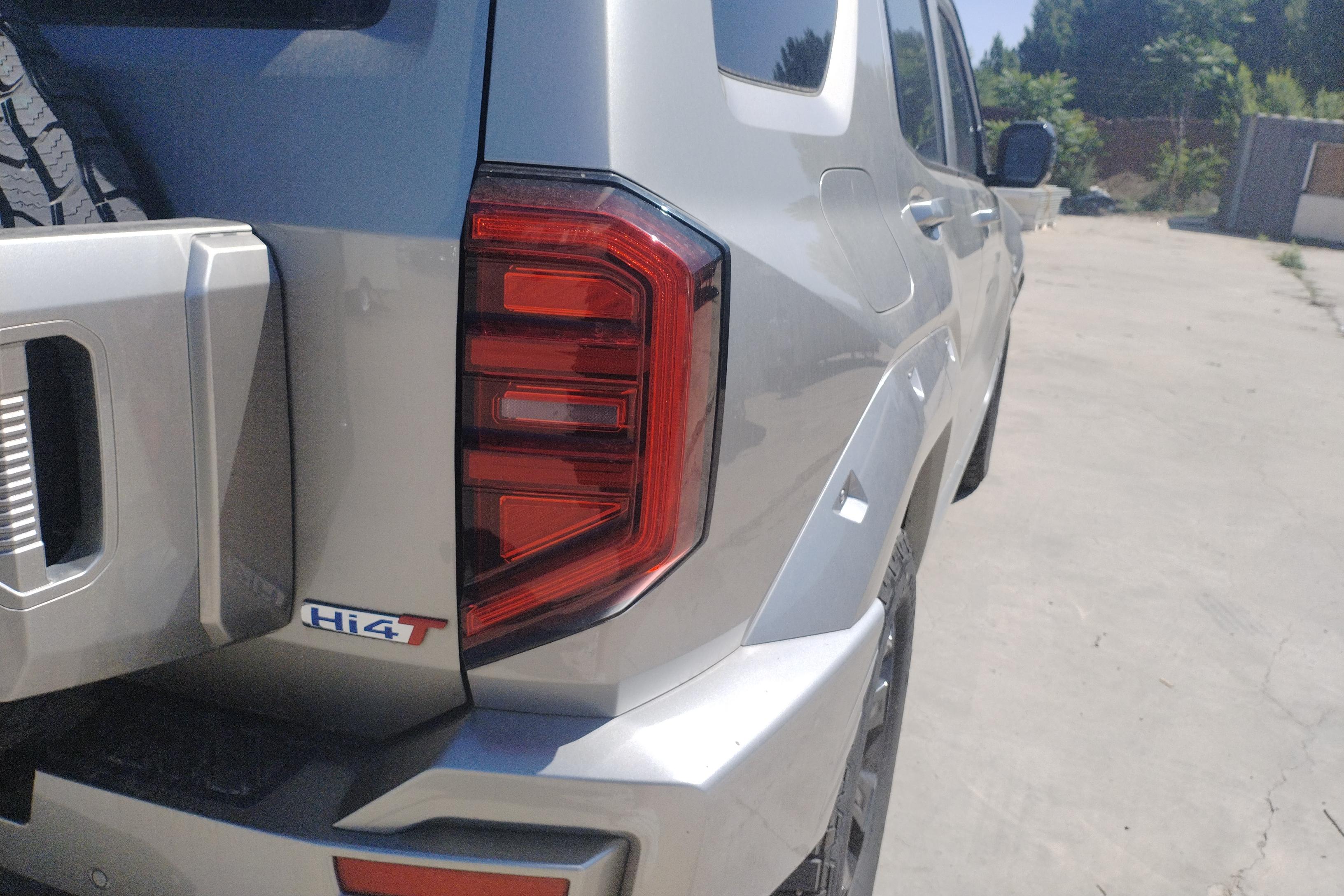 Tank 400 2023 car image #9