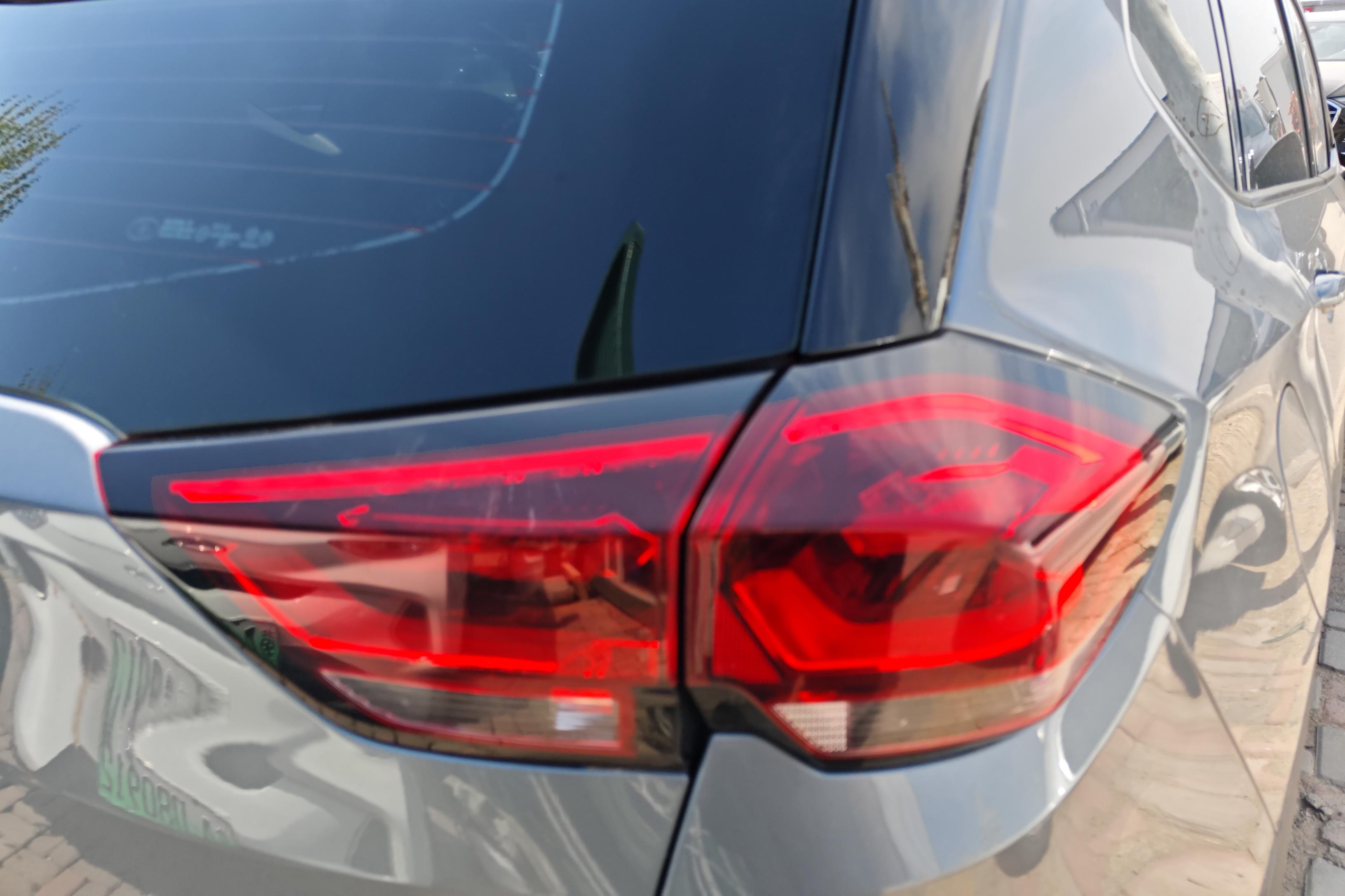 Chevrolet Orlando 2023 car image #9