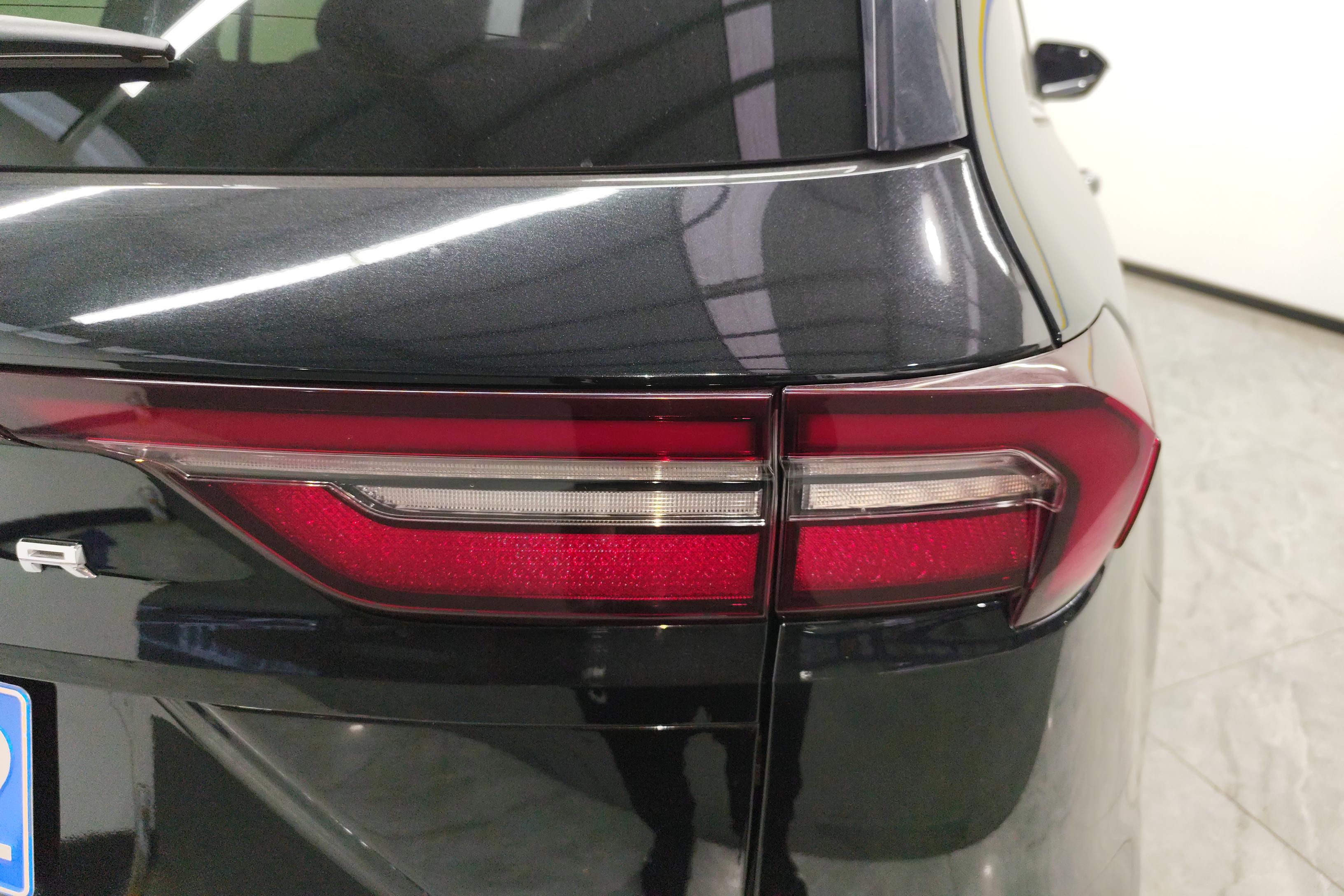 Ford Equator 2021 car image #9