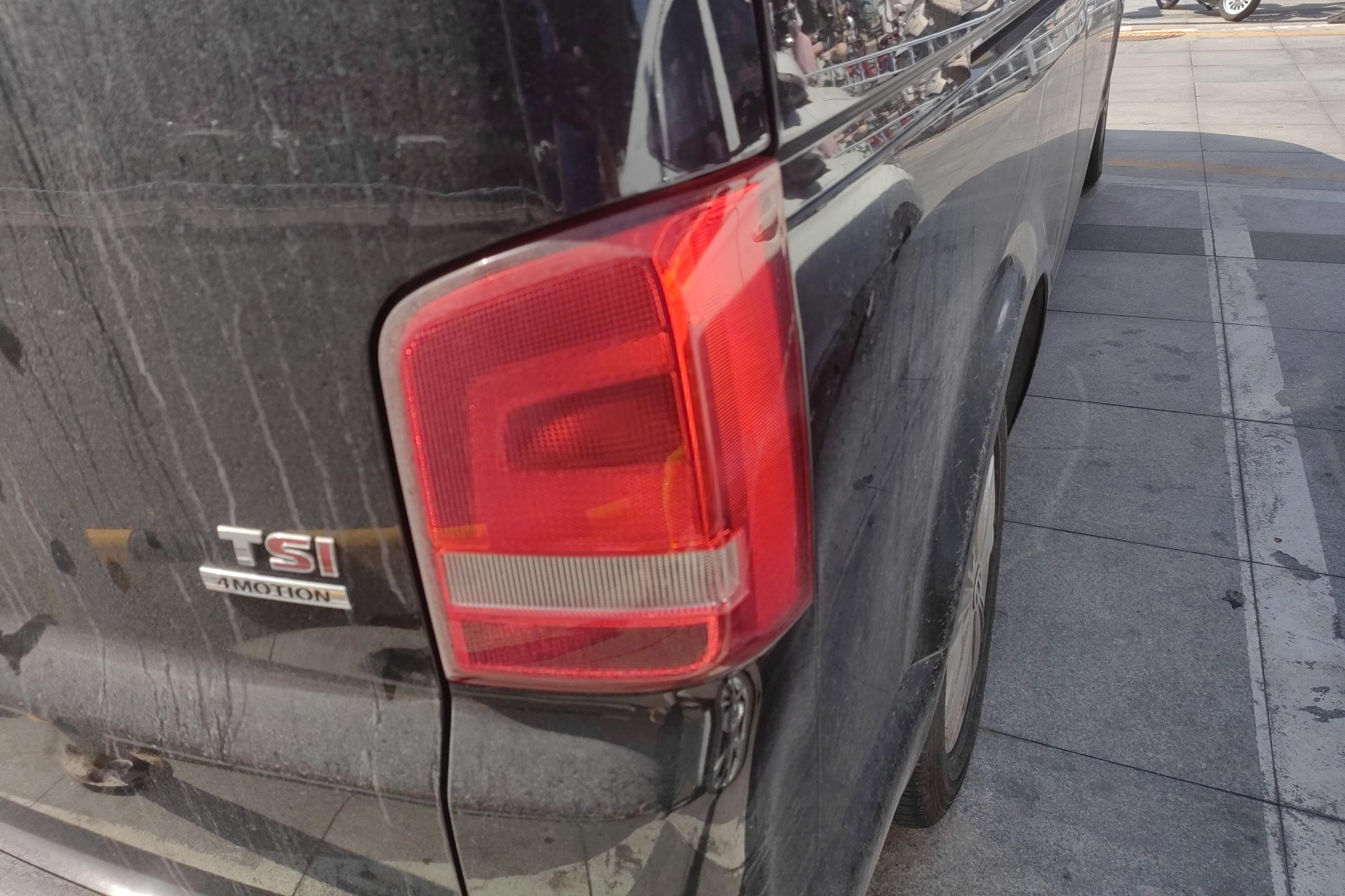 Volkswagen Caravelle 2016 car image #9