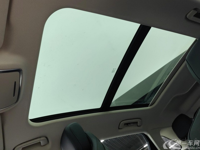 HongQi HS3 2023 #9 HongQi HS3 2023 car image #9