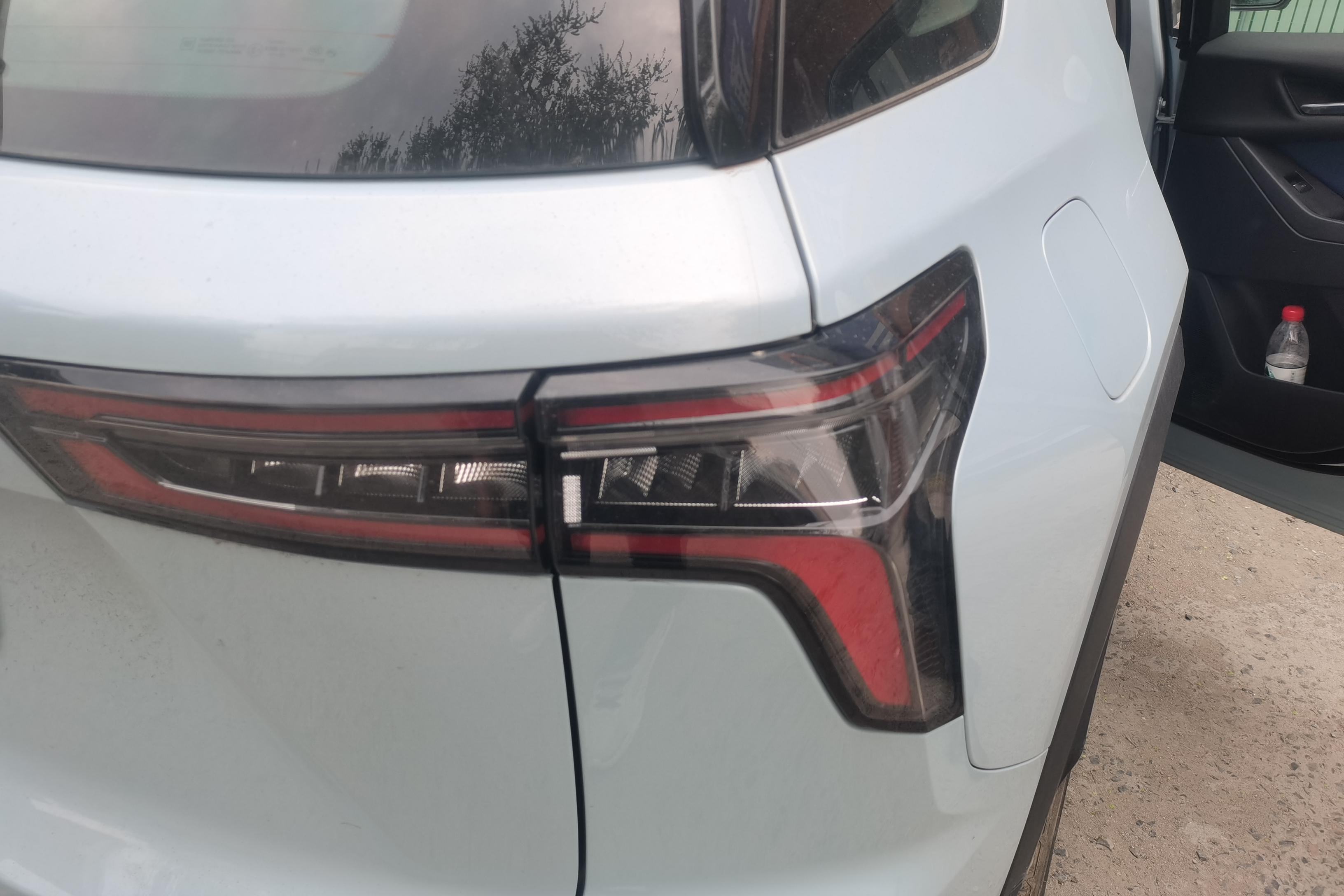 Chevrolet Equinox Plus 2024 car image #9