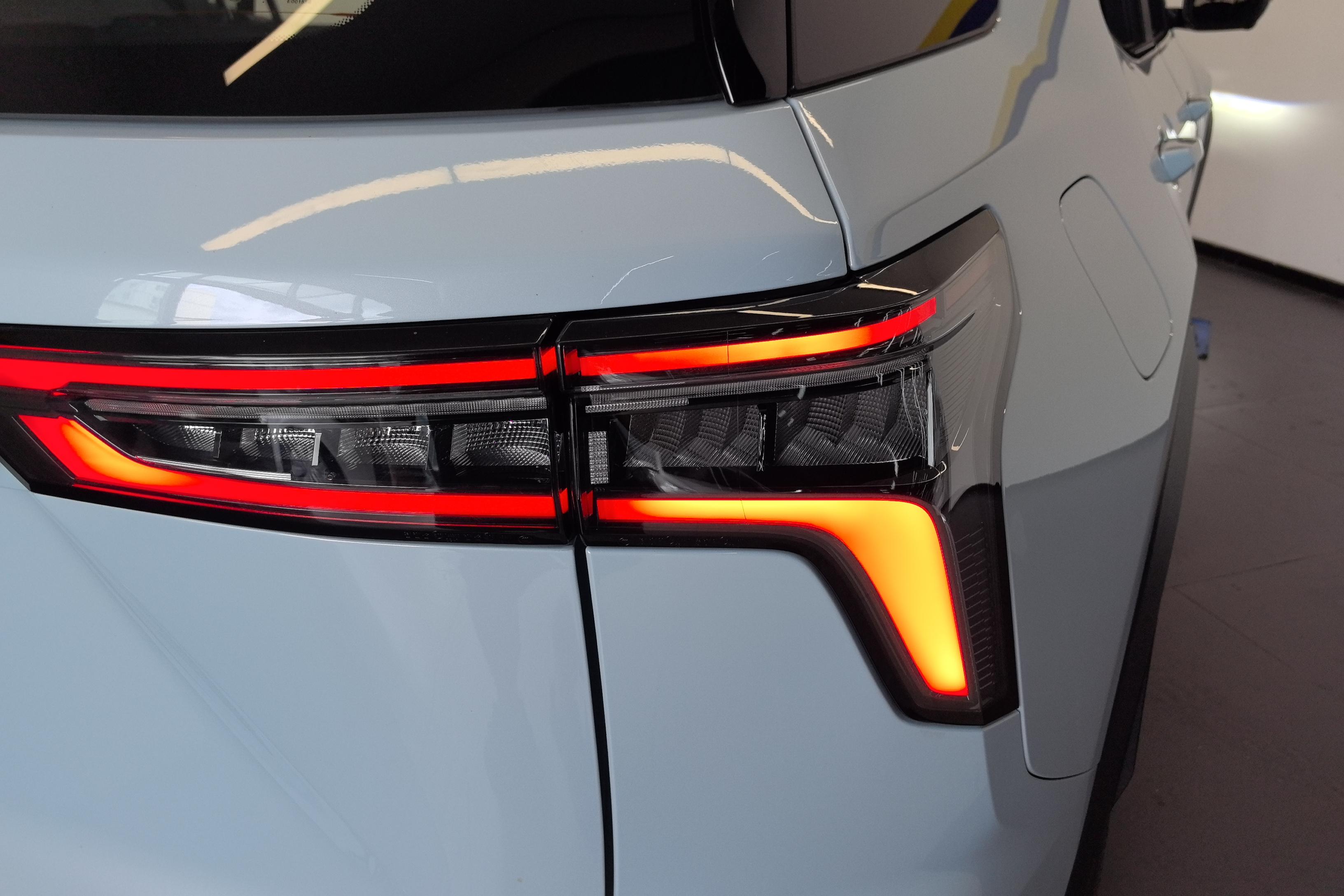 Chevrolet Equinox Plus 2024 #9 Chevrolet Equinox Plus 2024 car image #9