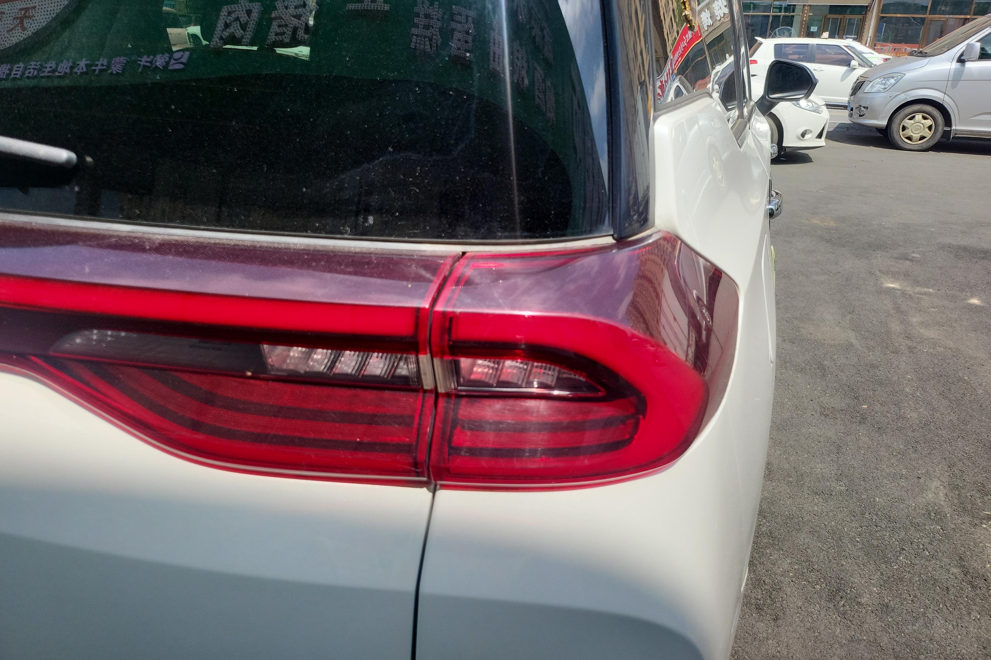 GAC Trumpchi M6 2019 #9 GAC Trumpchi M6 2019 car image #9