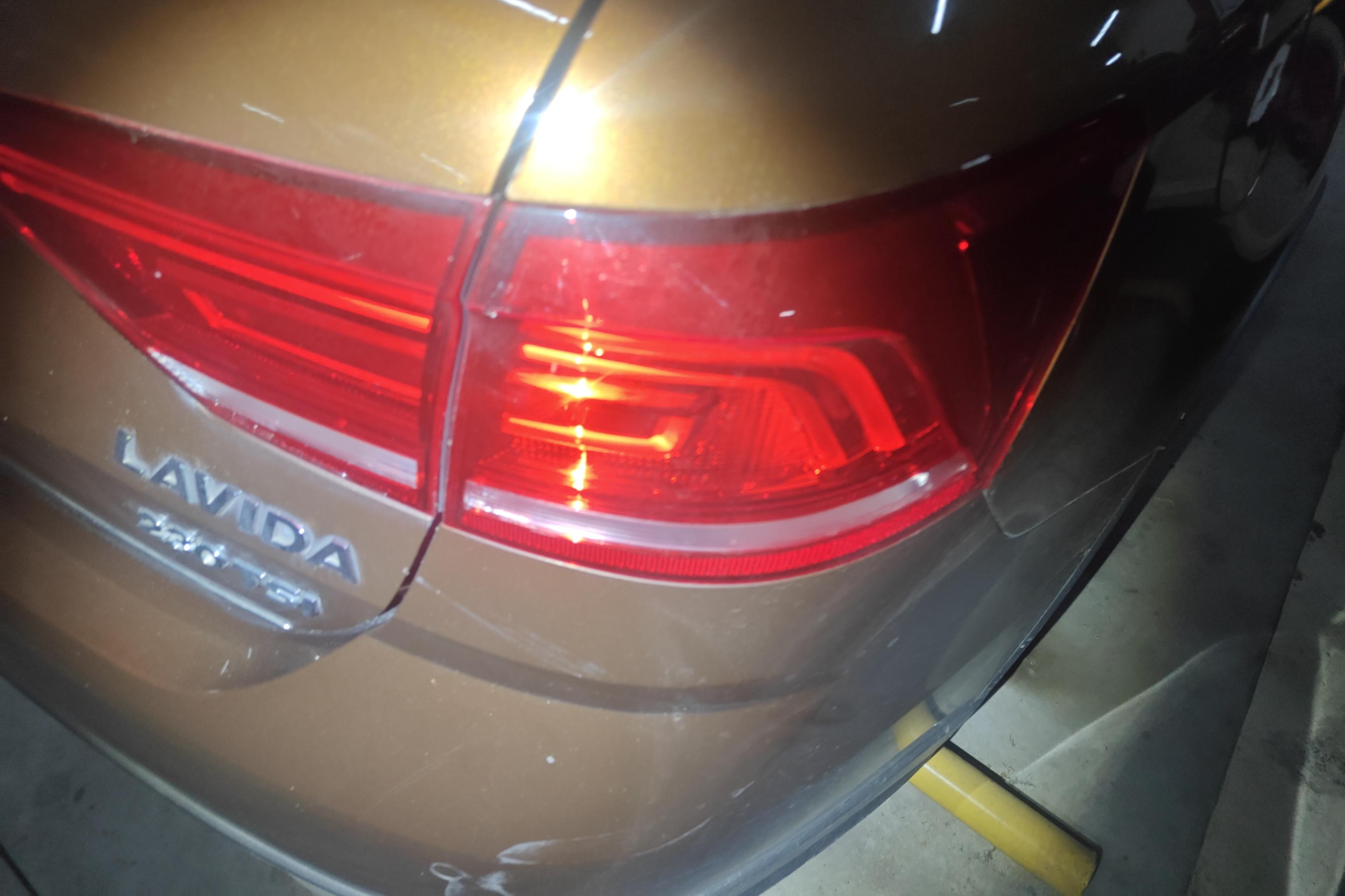 Volkswagen Cross Lavida 2017 #9 Volkswagen Cross Lavida 2017 car image #9