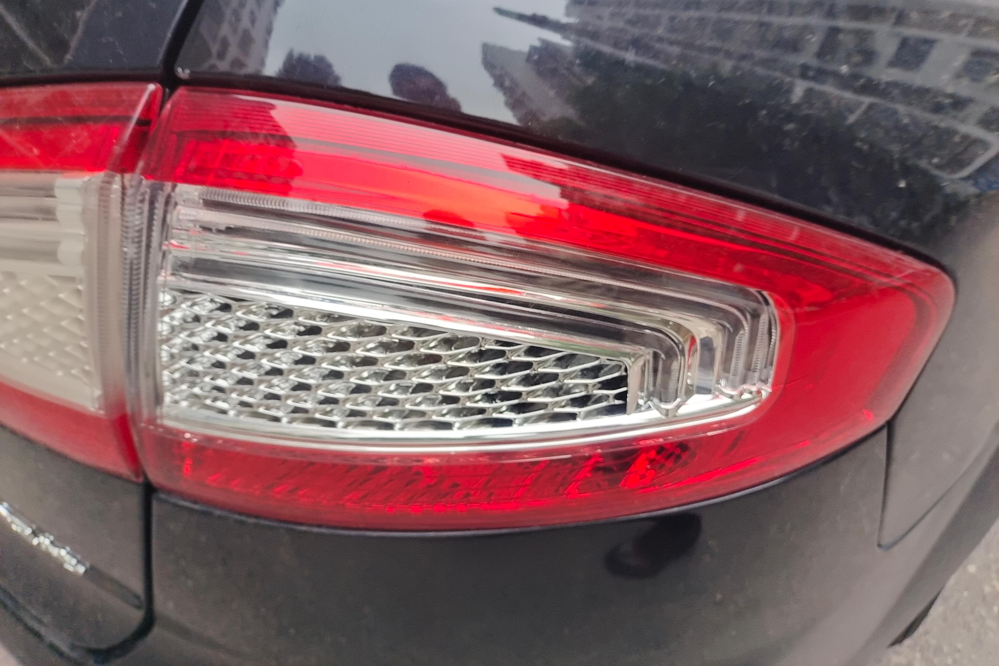 Ford Zhisheng 2016 #9 Ford Zhisheng 2016 car image #9