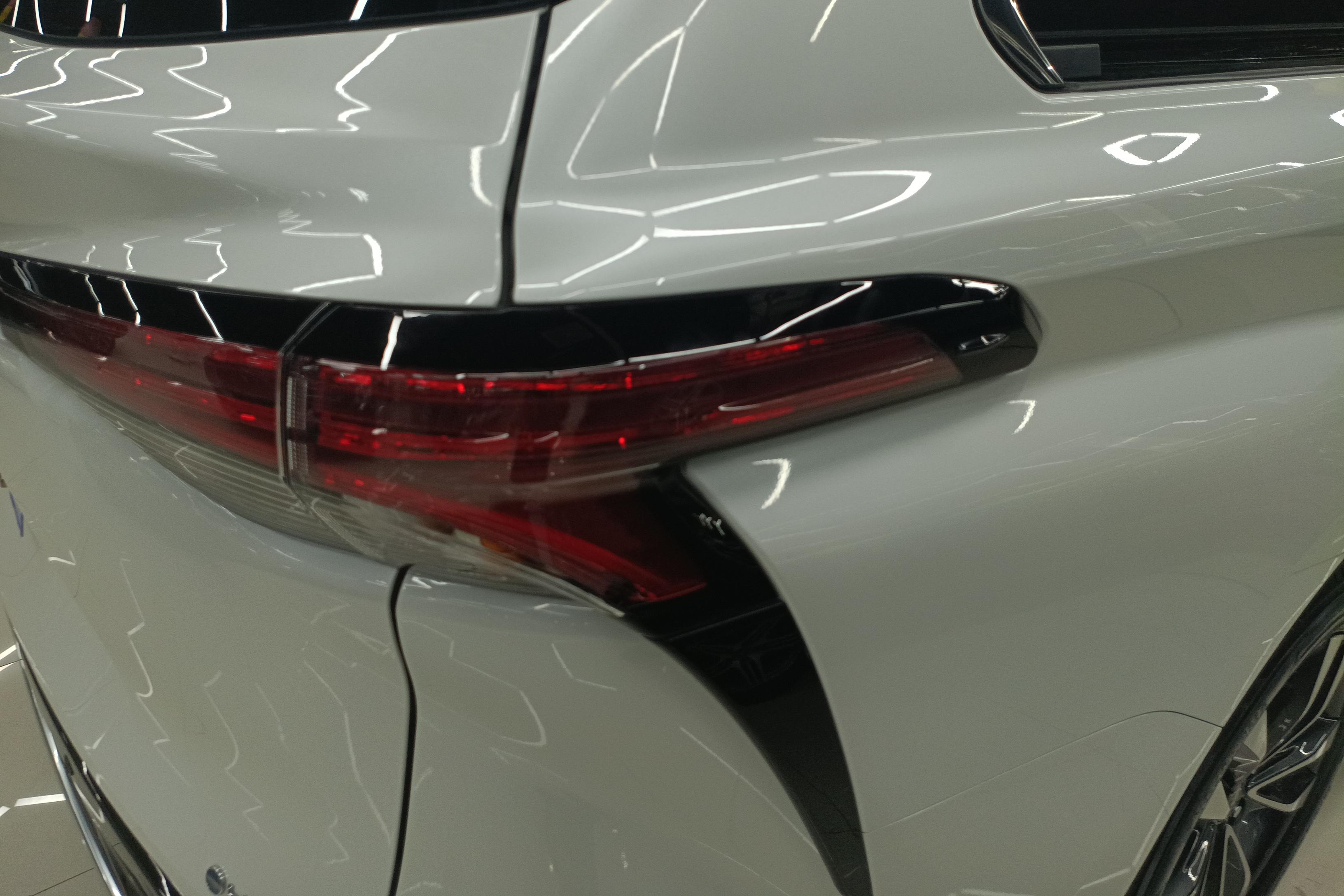 Toyota Granvia 2024 #9 Toyota Granvia 2024 car image #9