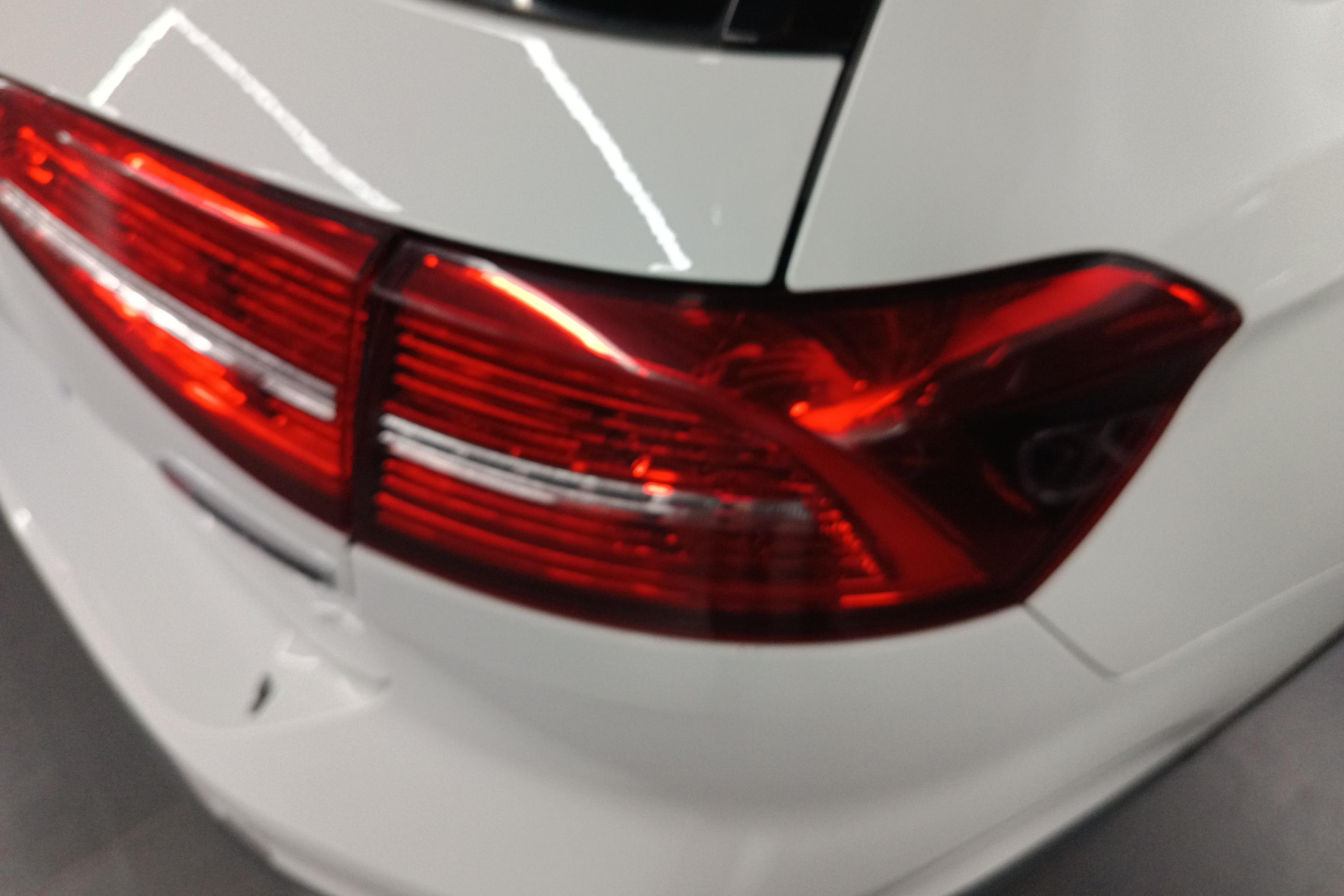 Volkswagen Passat Variant 2018 immagine di auto #9