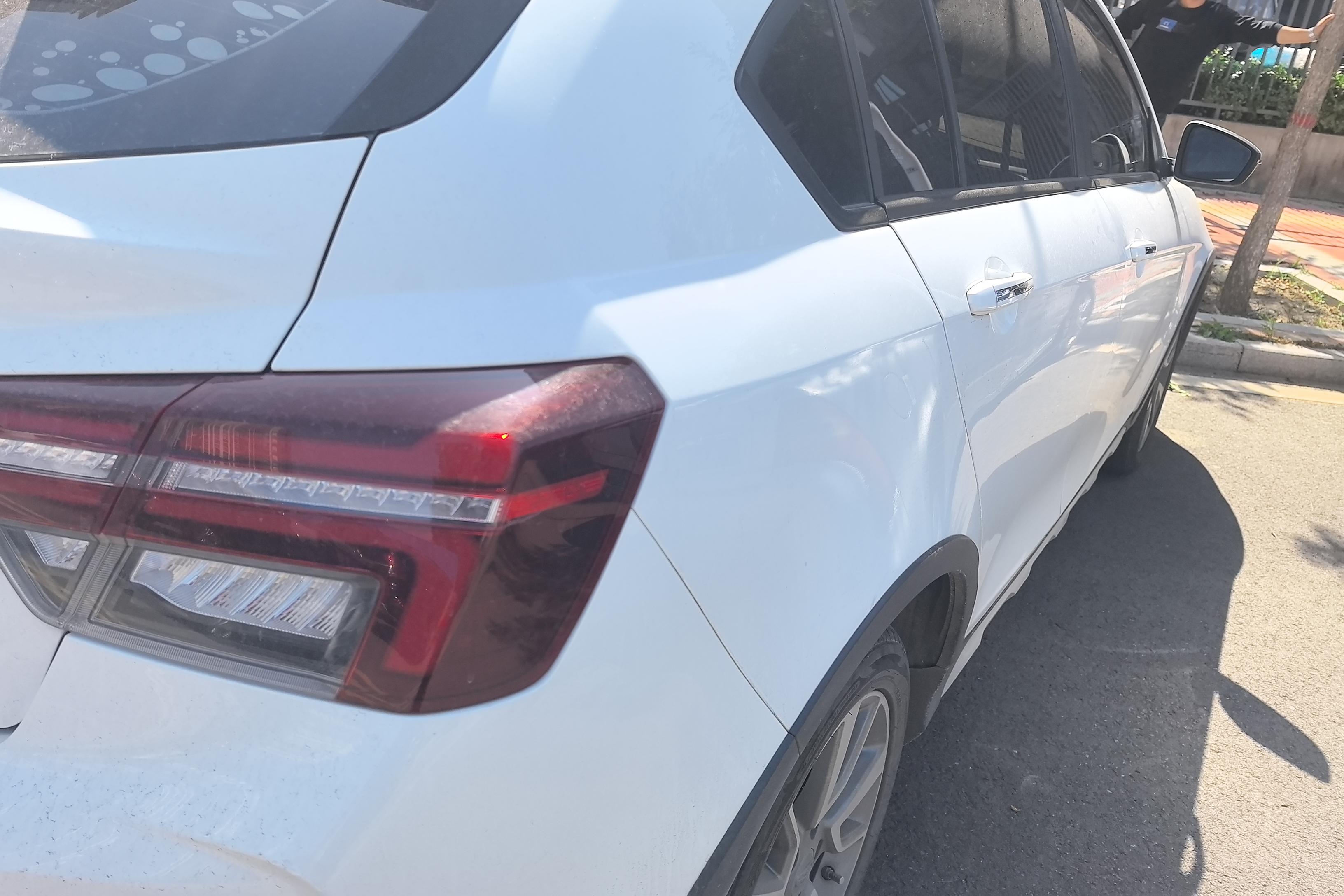 GEELY Vision S1 2018 car image #9